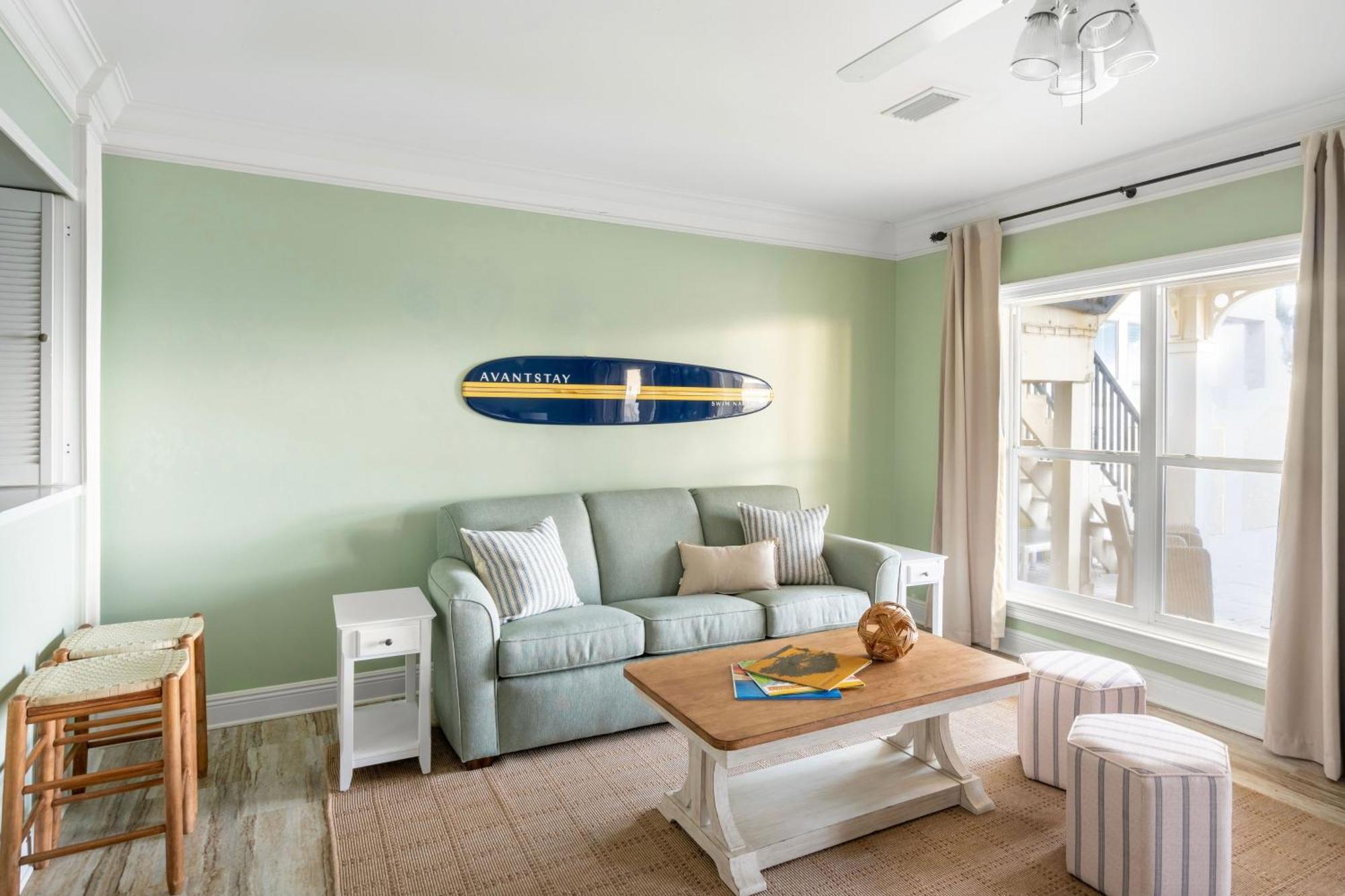 Promenade By Avantstay Front Mansion W Breathtaking Views Pool Holiday home Destin