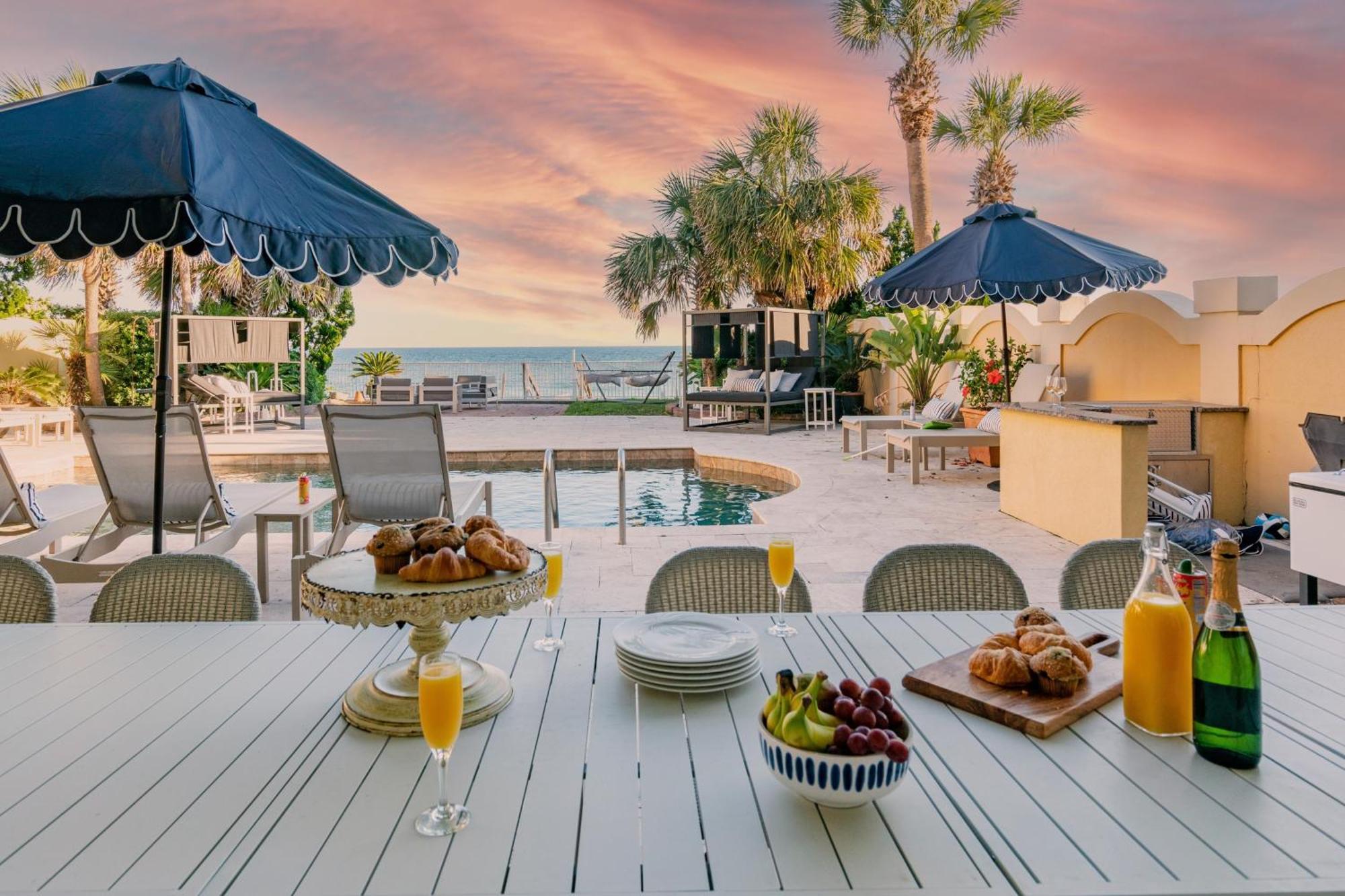 Holiday home Promenade By Avantstay Front Mansion W Breathtaking Views Pool Destin