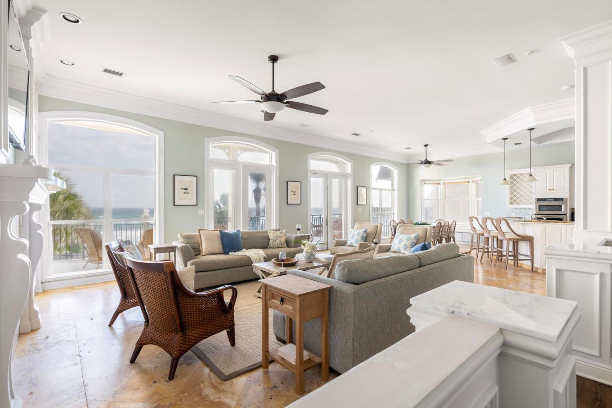 Promenade By Avantstay Front Mansion W Breathtaking Views Pool Holiday home