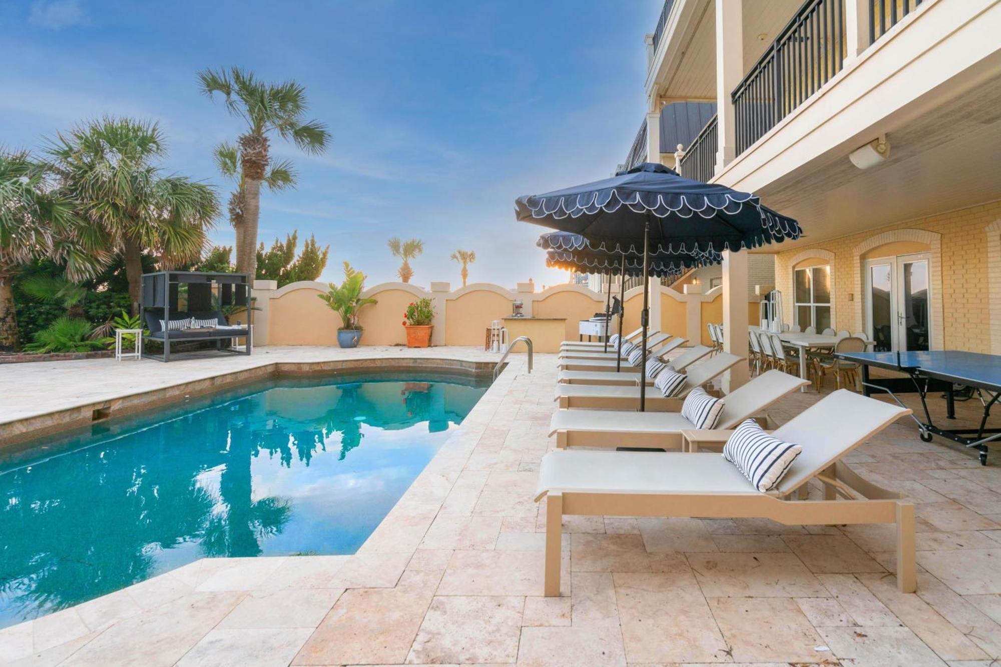 Holiday home Promenade By Avantstay Front Mansion W Breathtaking Views Pool