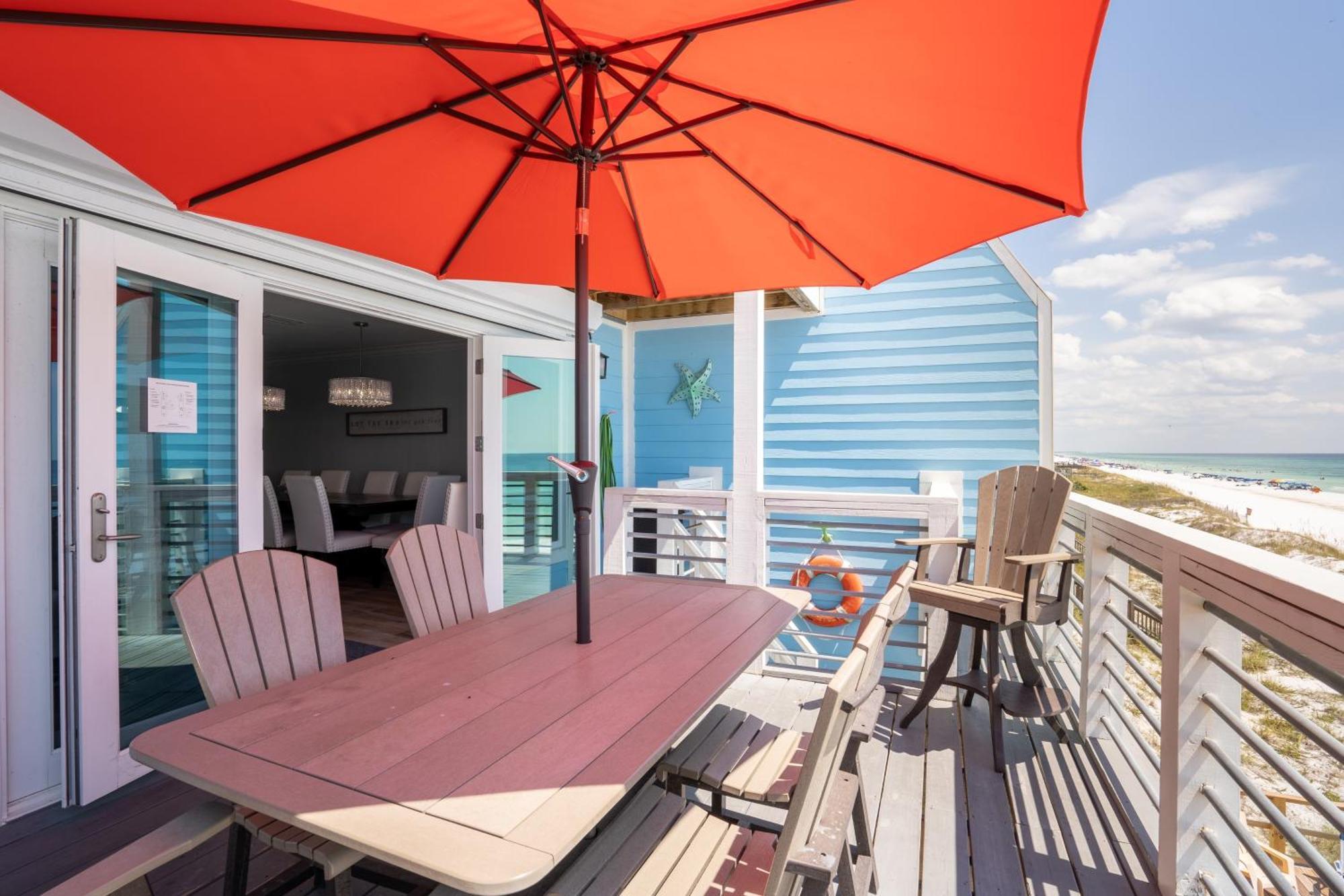Holiday home Backyard By Avantstay Oceanfront Paradise *