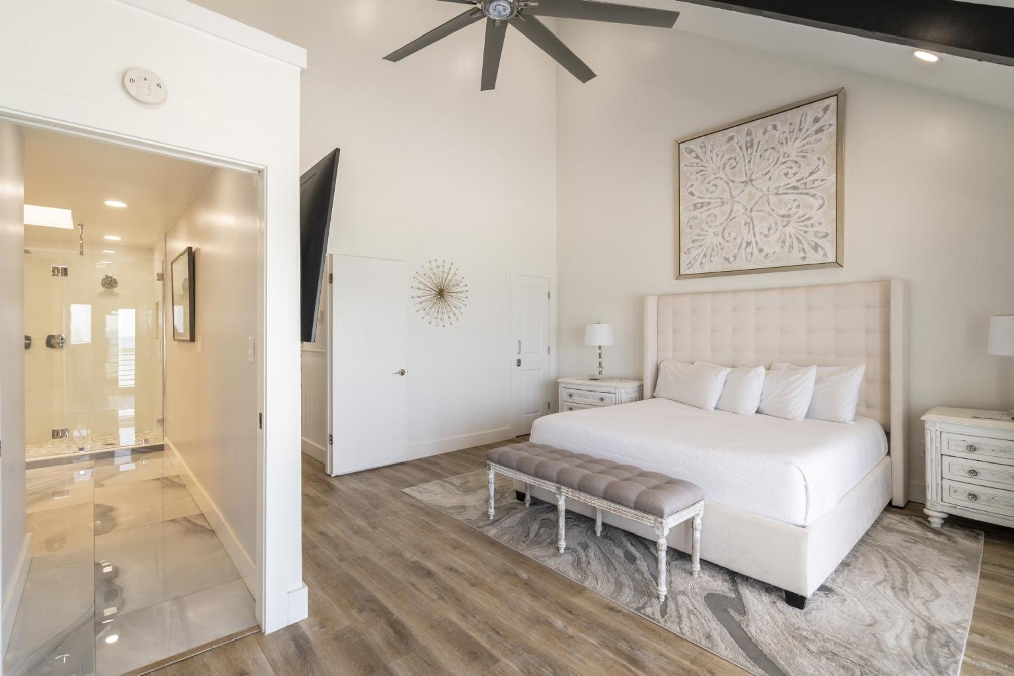 Backyard By Avantstay Oceanfront Paradise *