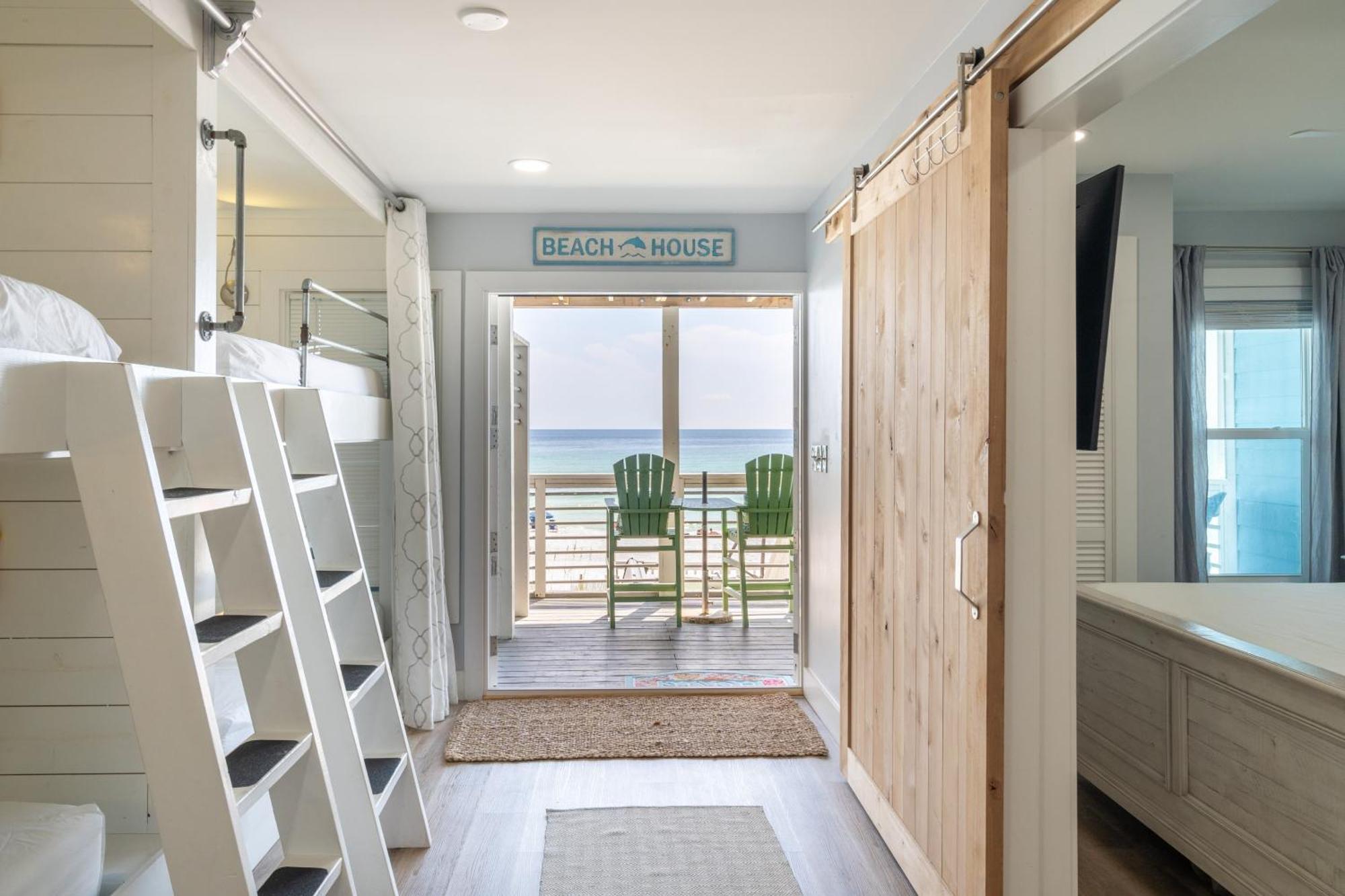 Backyard By Avantstay Oceanfront Paradise Holiday home *
