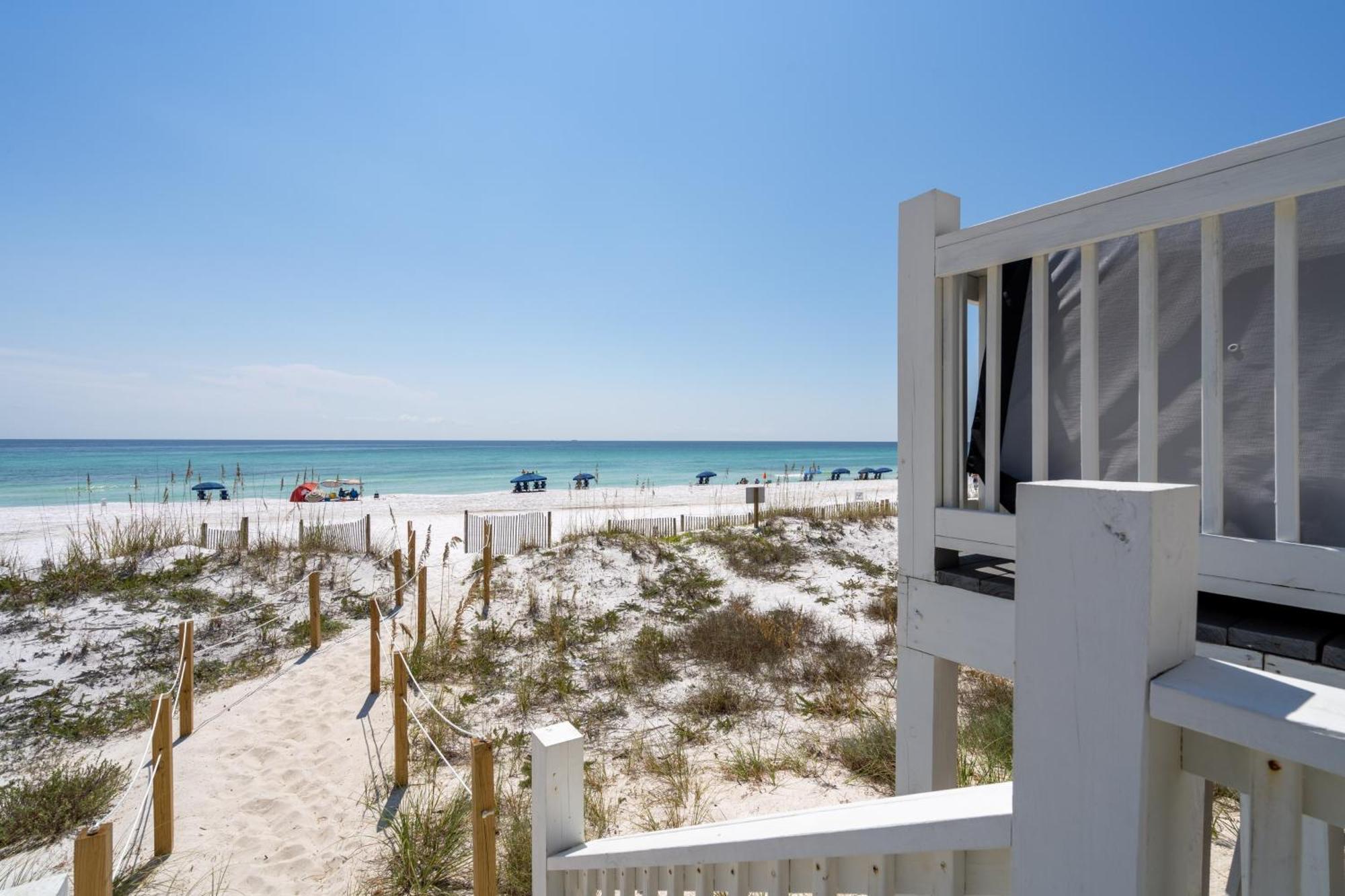 Backyard By Avantstay Oceanfront Paradise *