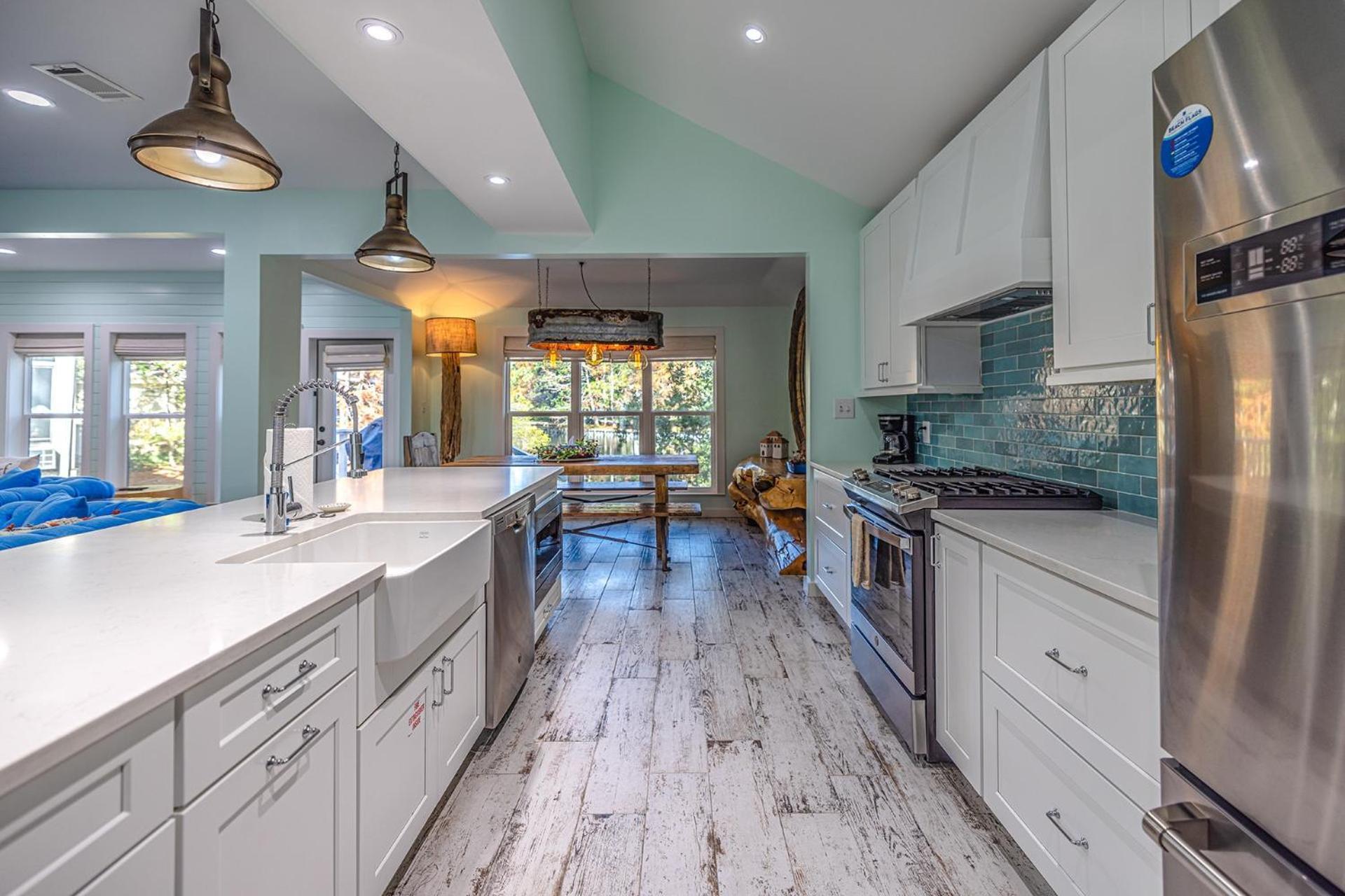 8852 Bay Pine