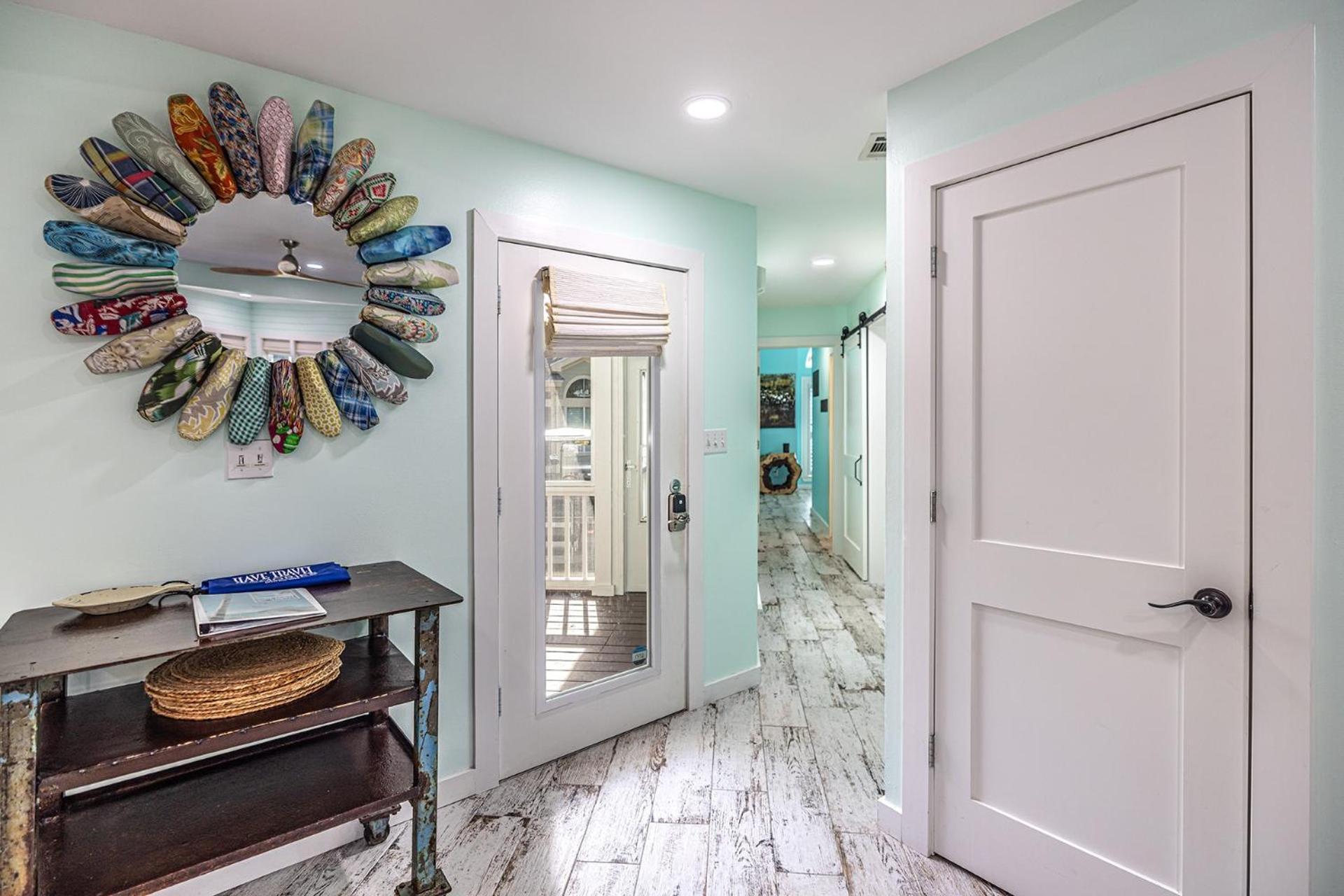 8852 Bay Pine Holiday home