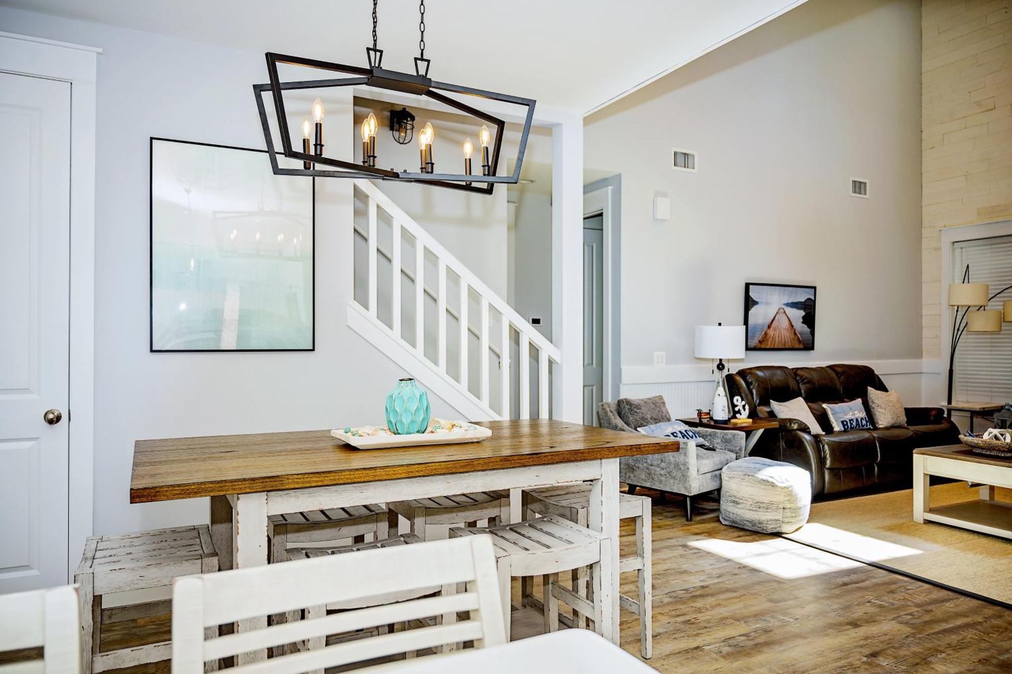 1352 Laurel Grove * Destin