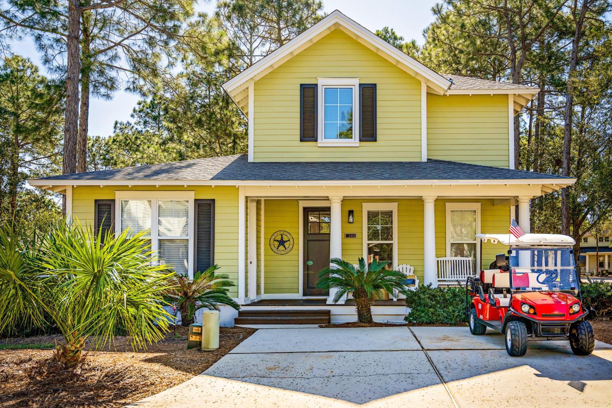 1352 Laurel Grove *