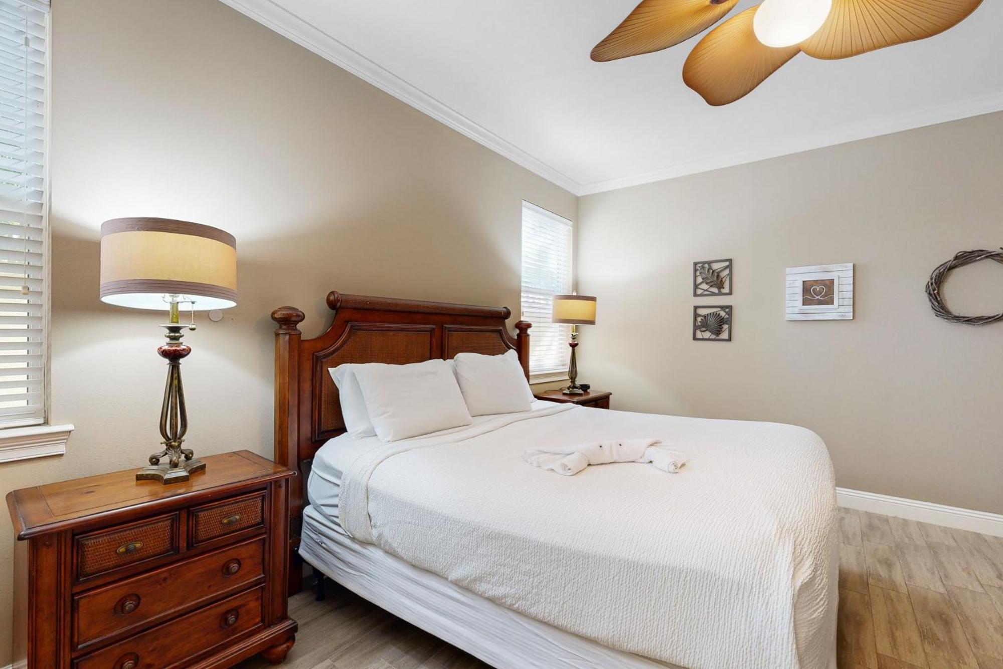 Villages Of Crystal Beach: Serenity Holiday home Destin
