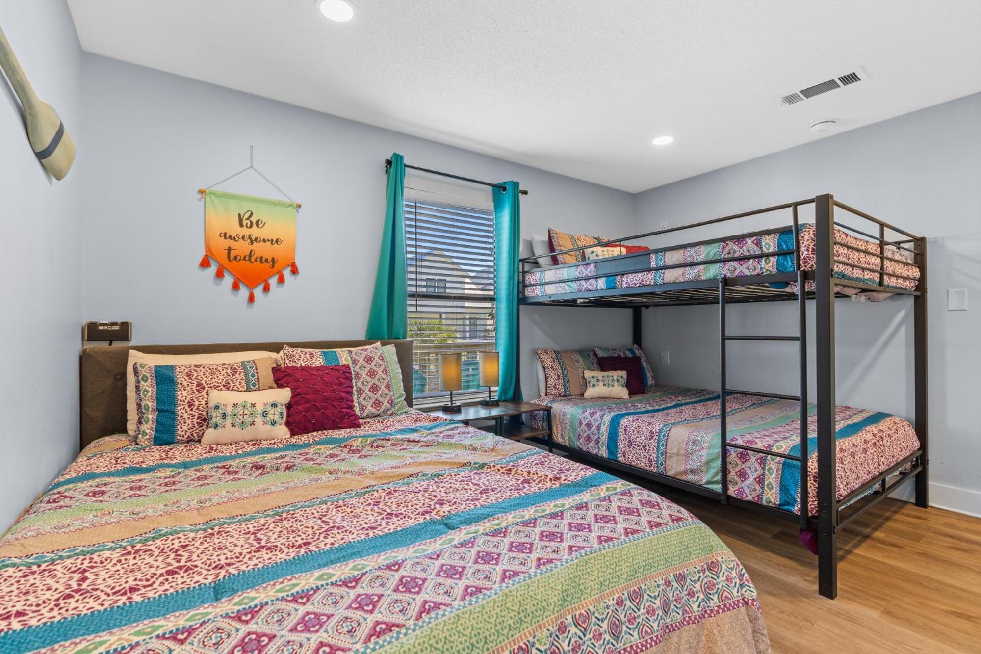 Zula Retreat: Pet-friendly Oasis With Pool, Steps From Shore Destin