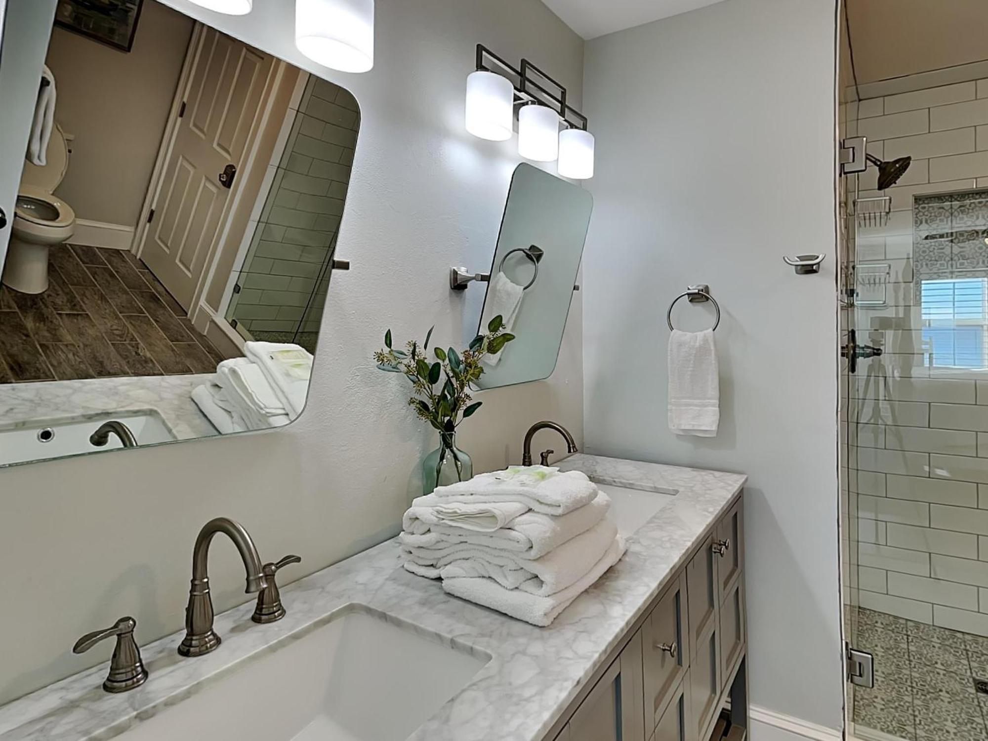 Stunning In With Outdoor Swimming Pool And 3 Bedrooms Apartment Destin