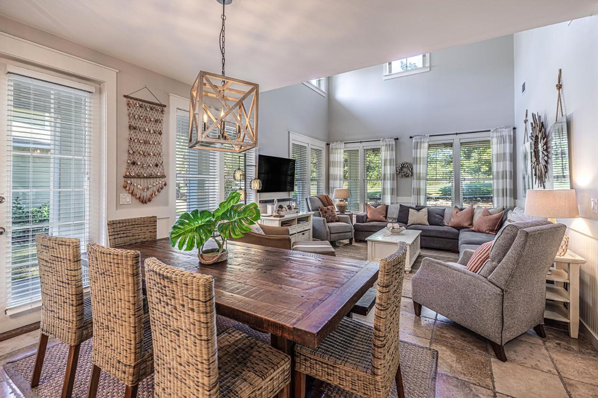 1364 Laurel Grove * Destin