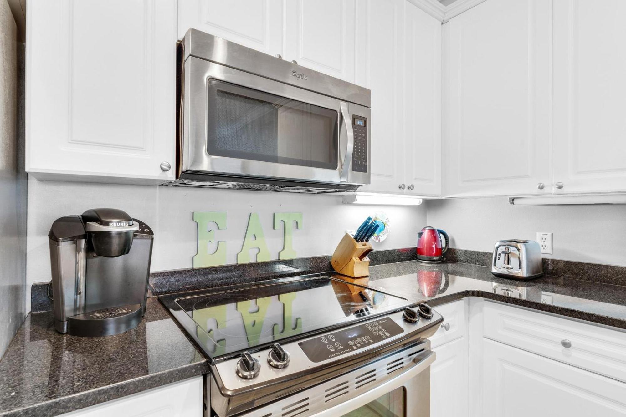 Seascape Lakefront 310- Please Holiday home Destin