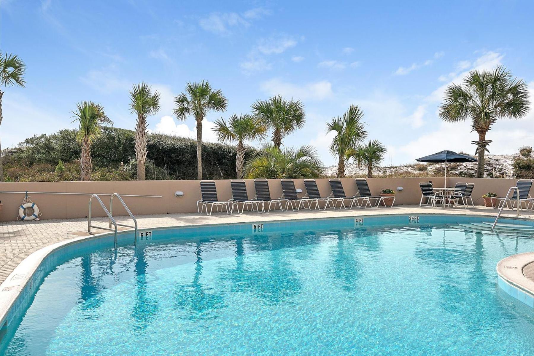 Manor 1004 Destin
