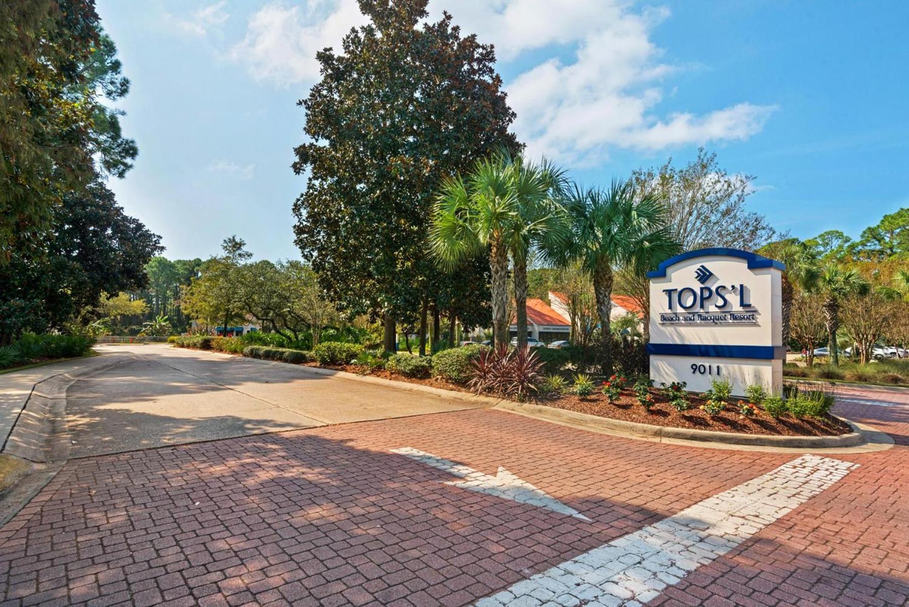 Holiday home Tides 204-205 Lockout