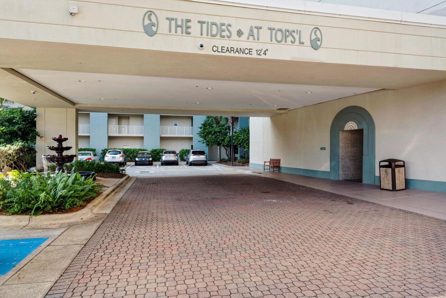 Holiday home Tides 0205