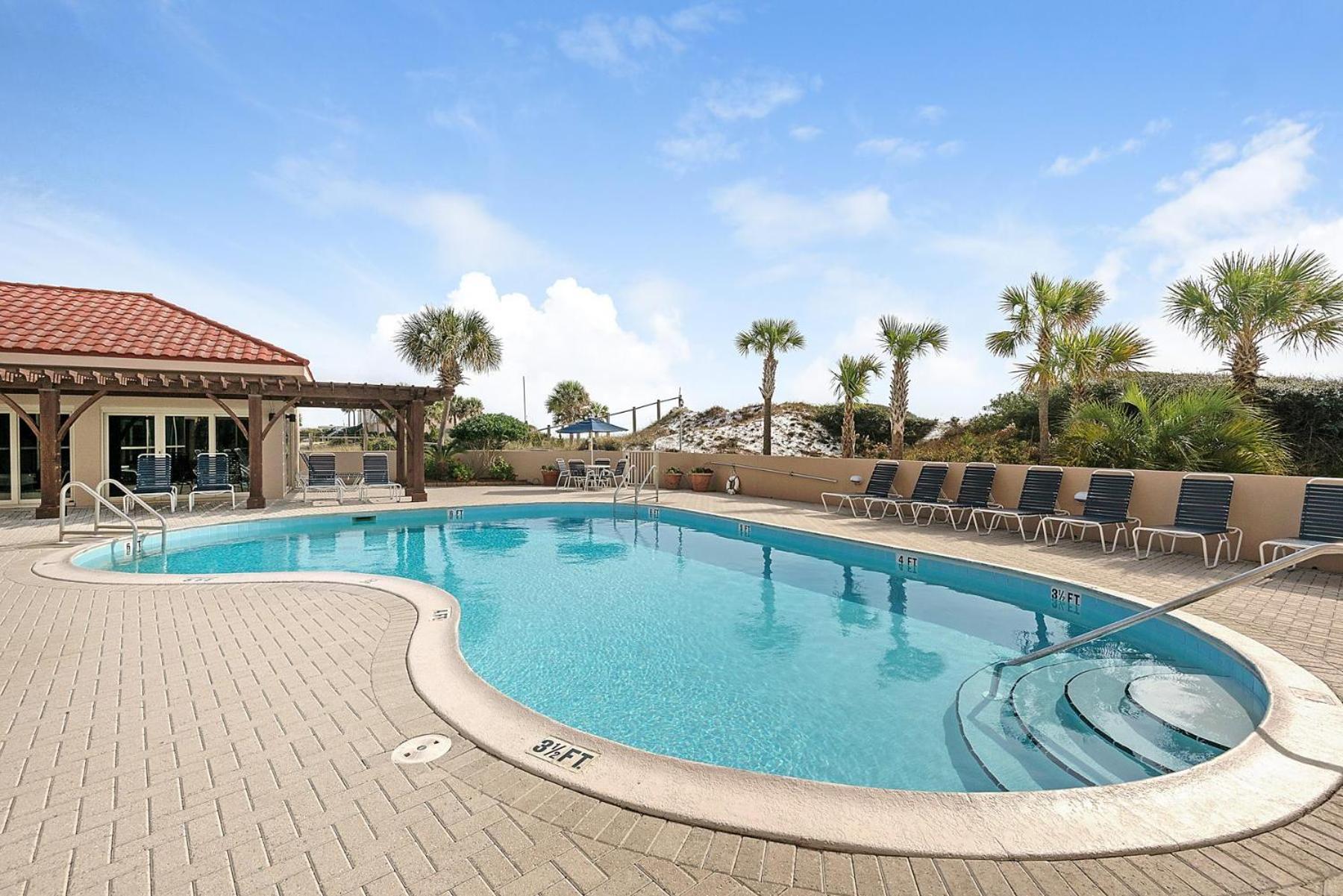 Manor 1110 Destin