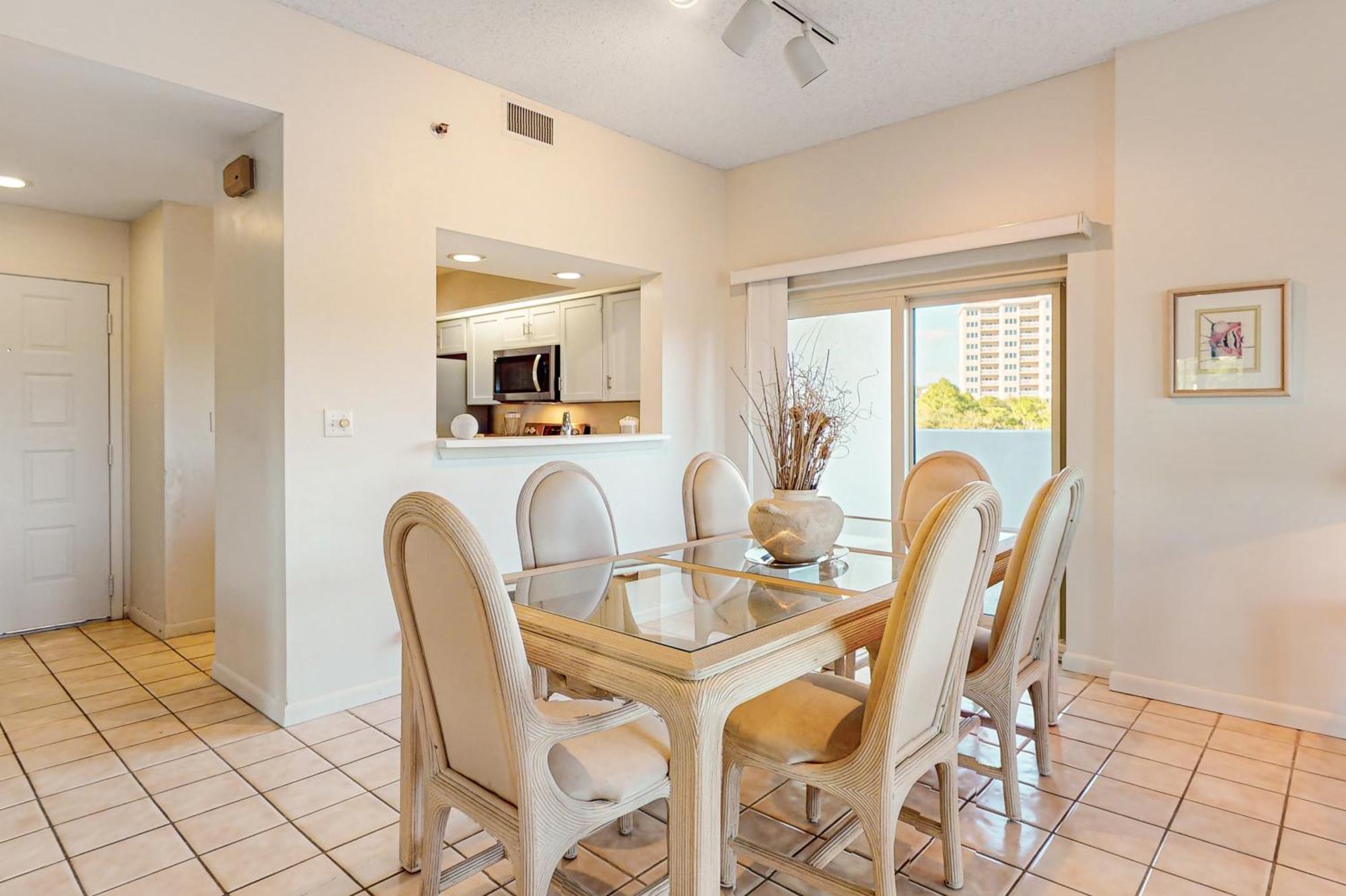 Apartment Tops'l Manor 401