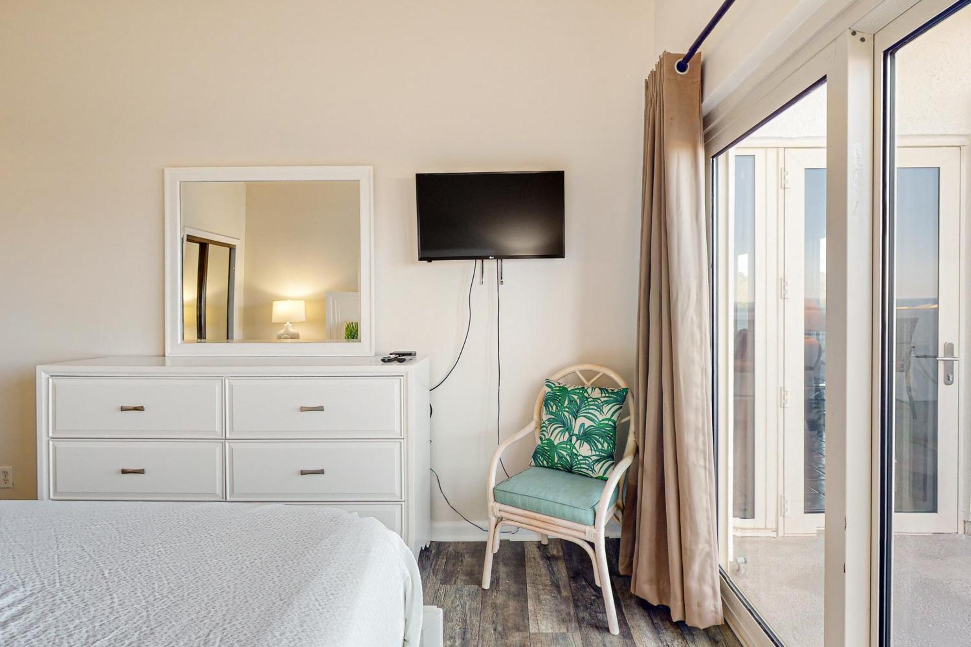 Apartment Tops'l Manor 401