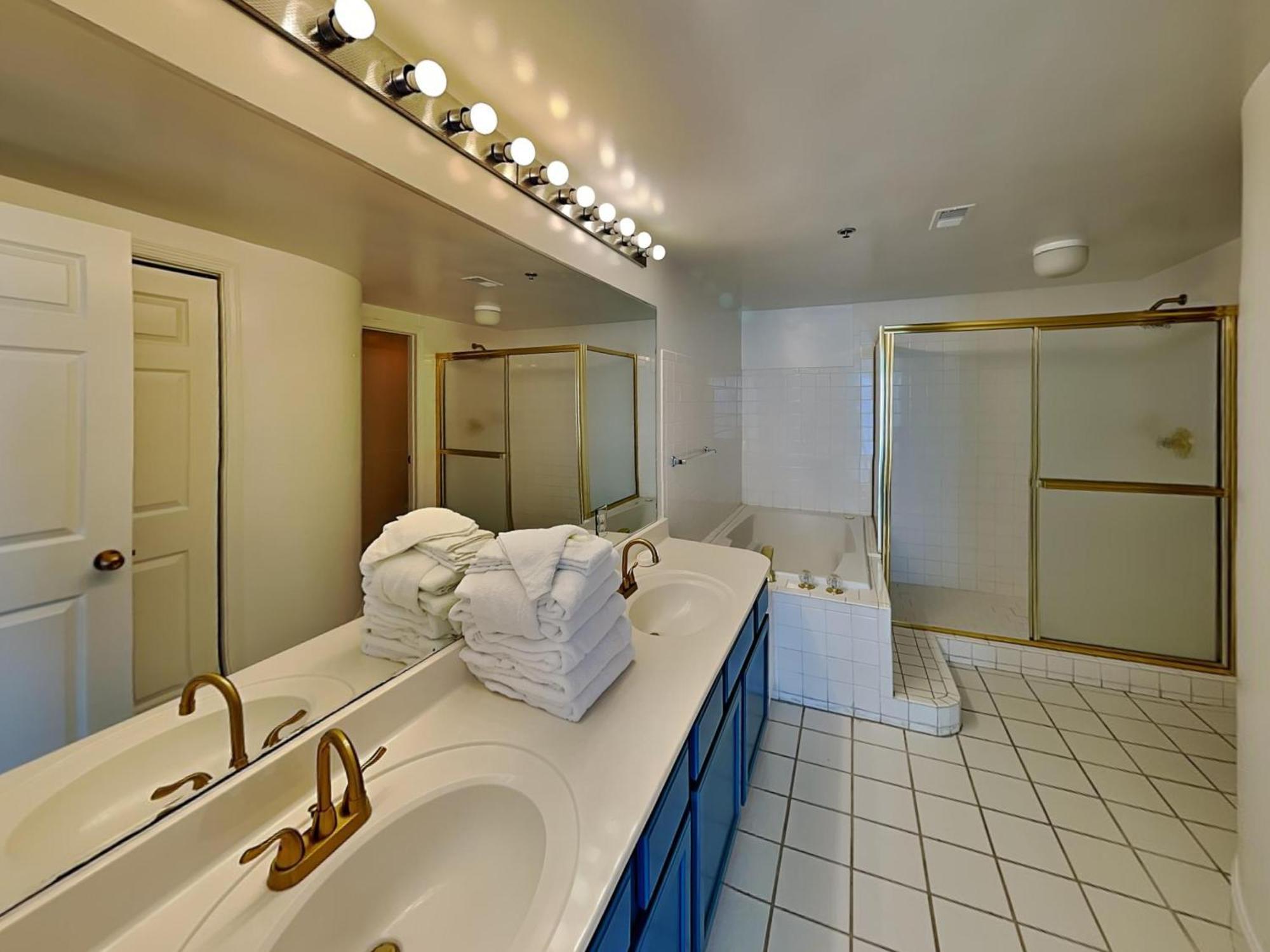Jade East Towers #1430 Apartment Destin