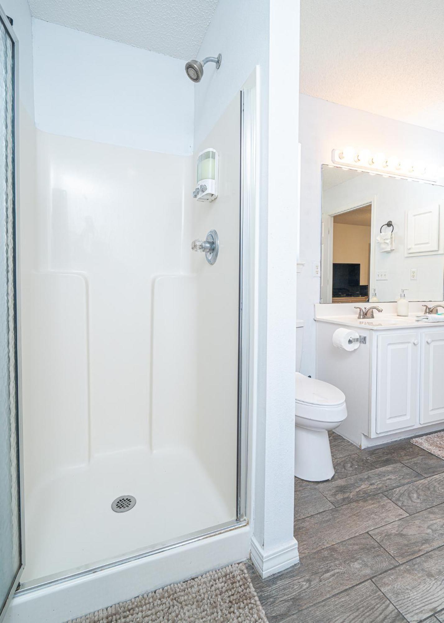 Windstarr Destin- Golf Cart Included, One Level, Close To Beach, Pet Friendly Holiday home