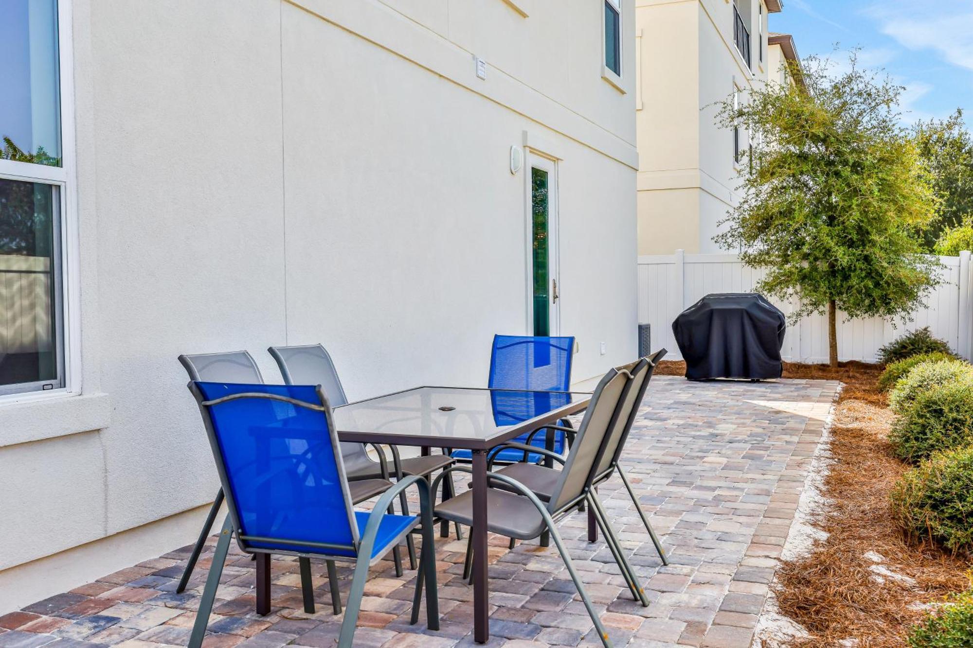 Grand Tran Chateau * Destin
