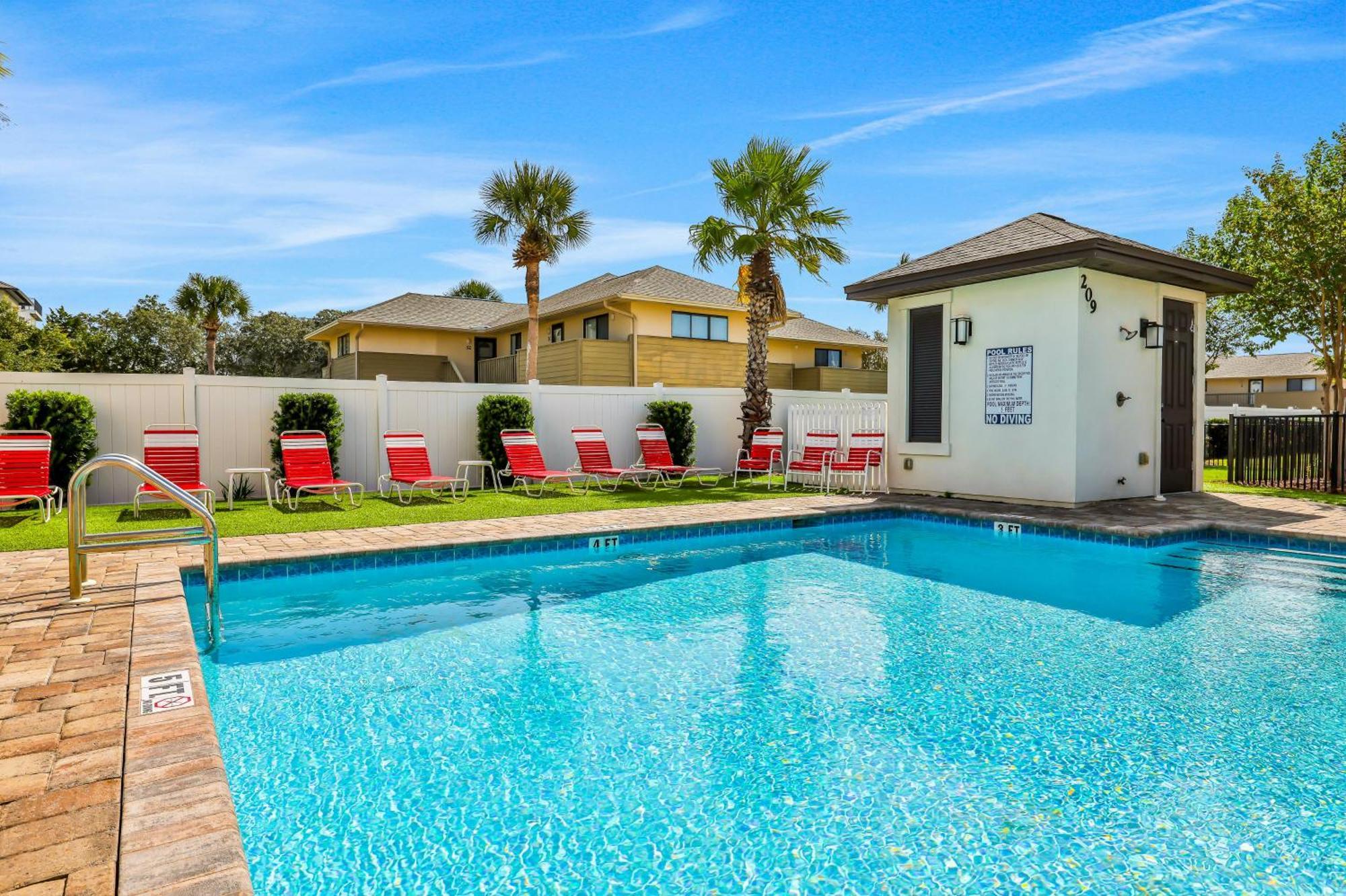 Grand Tran Chateau Destin