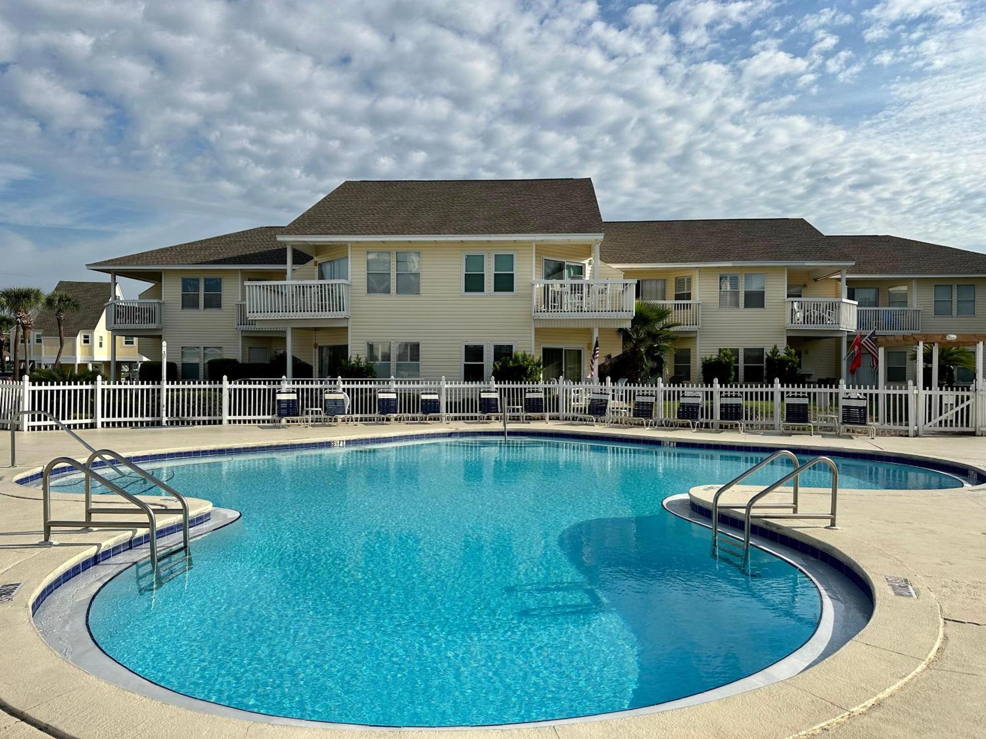 Sandpiper Cove 2009 Holiday home Destin