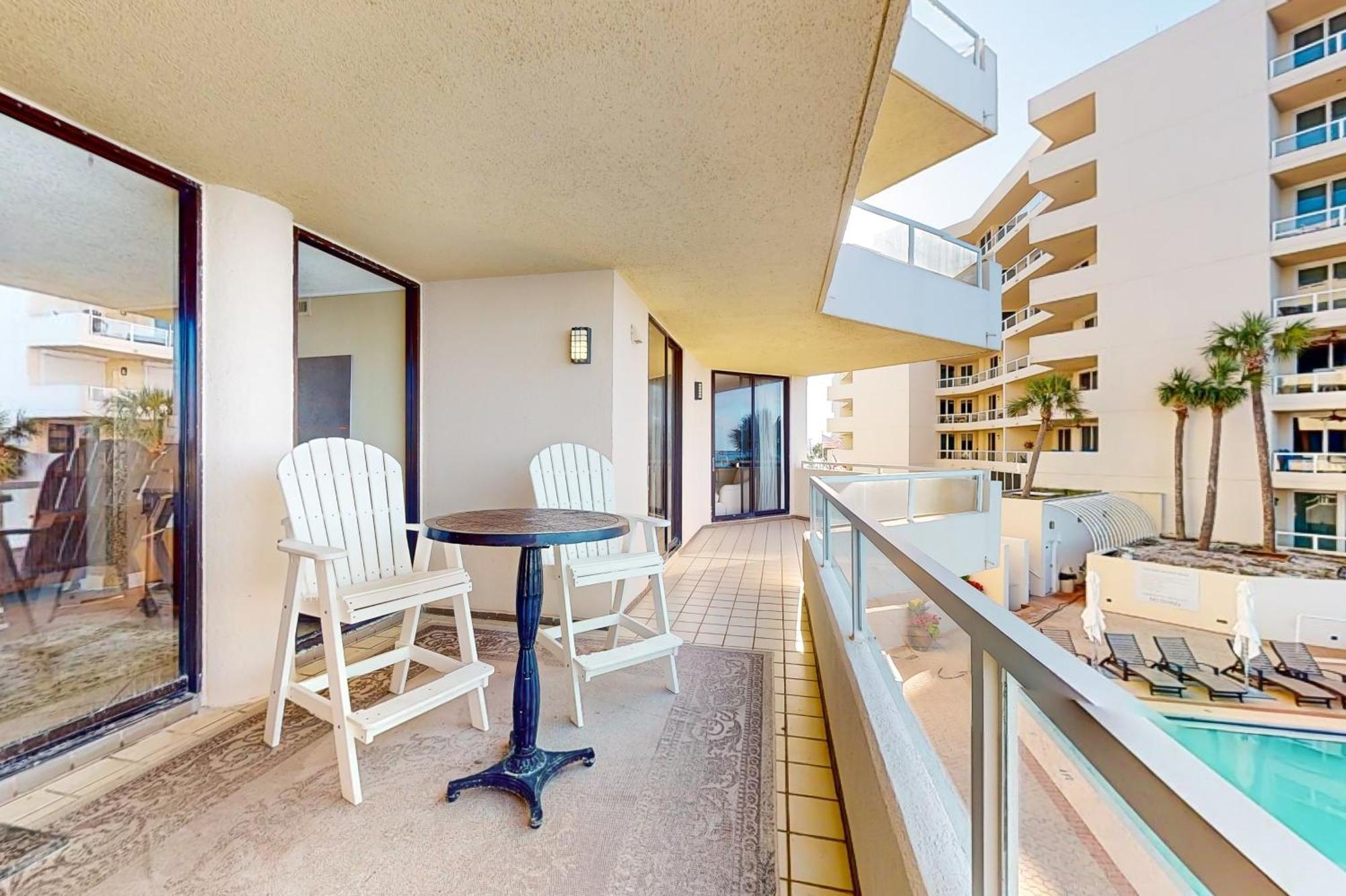 East Pass Towers 212 Apartment Destin