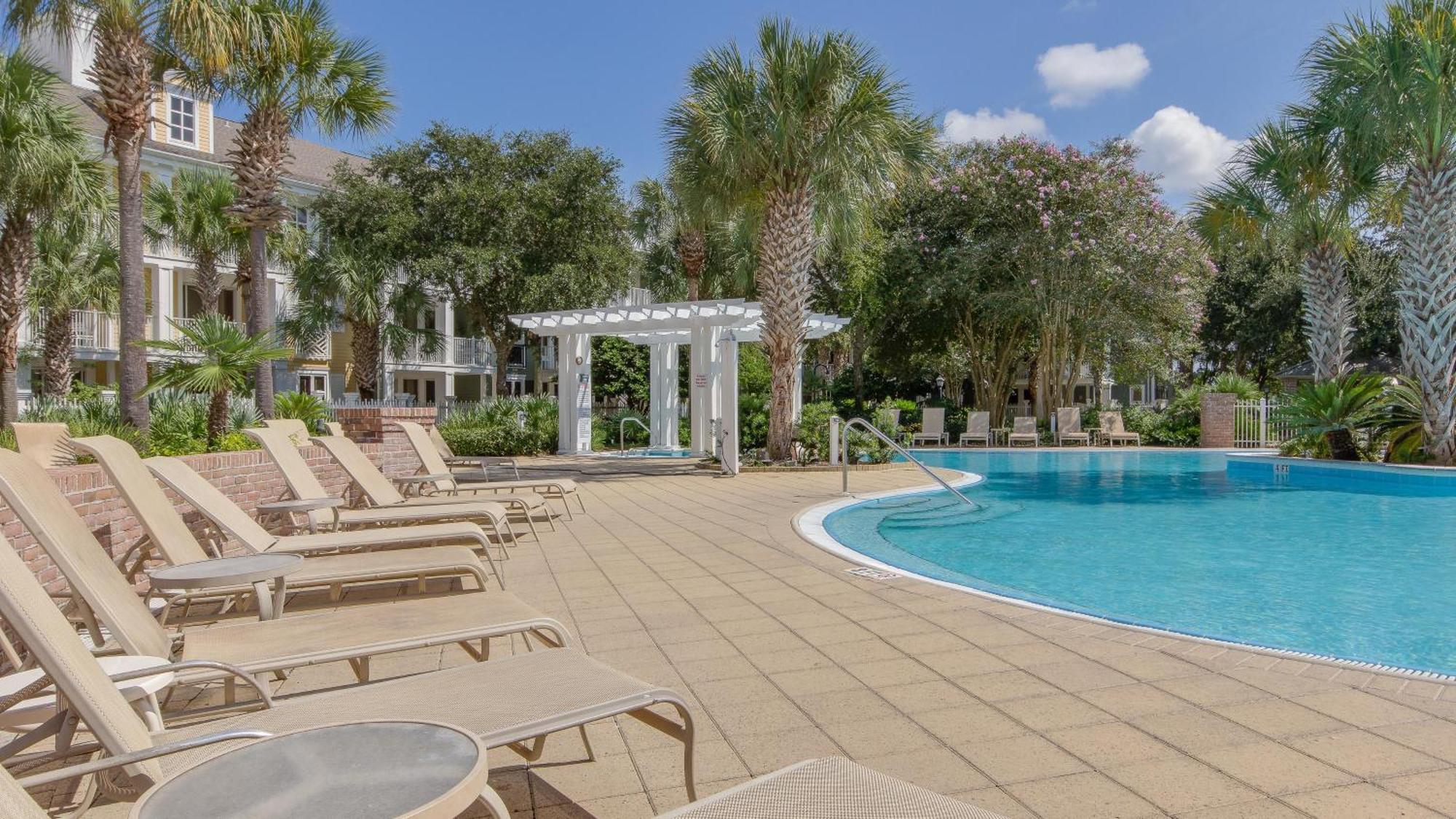 Apartment Market Street 339