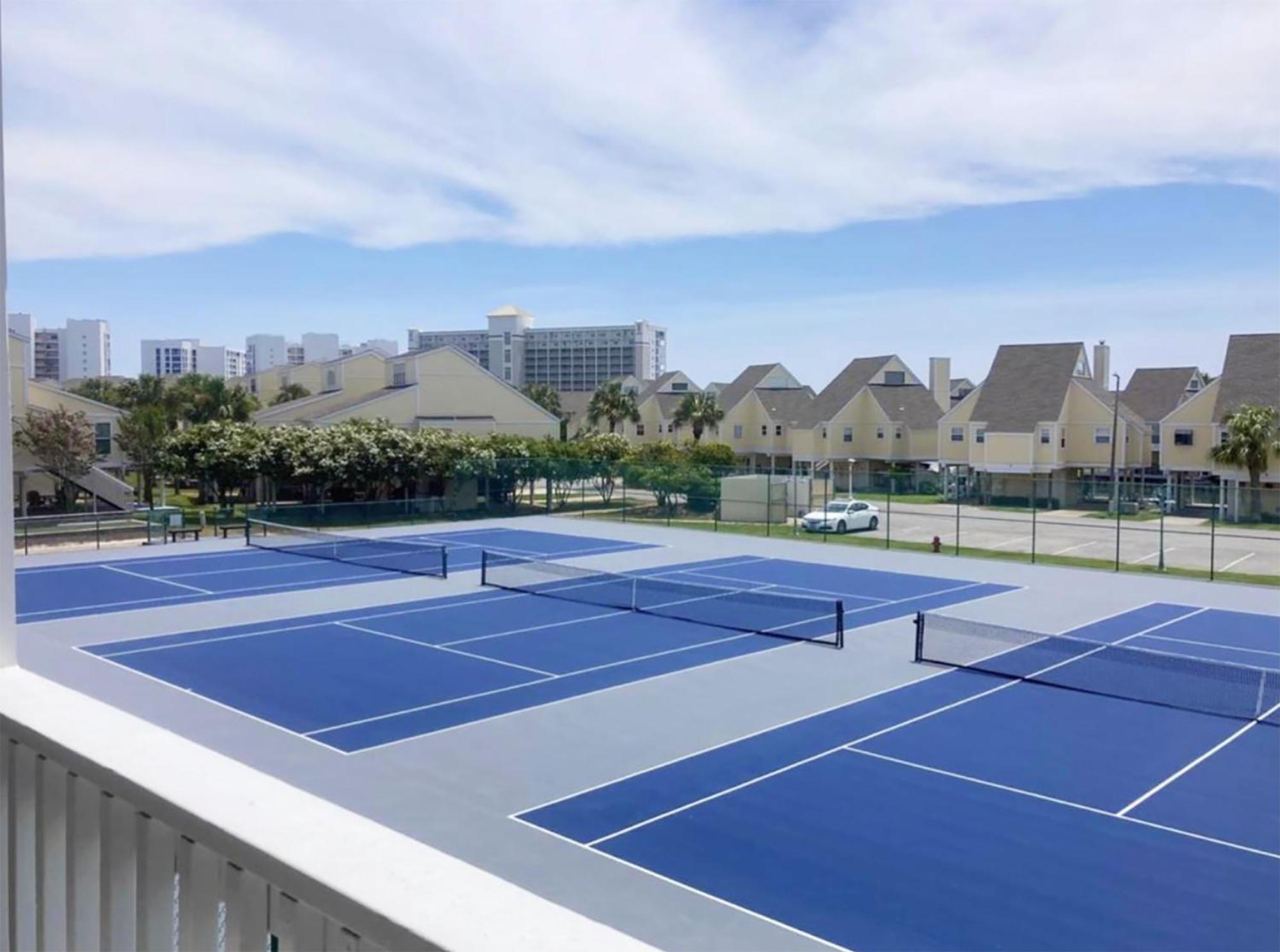 Sandpiper Cove 1079 * Destin