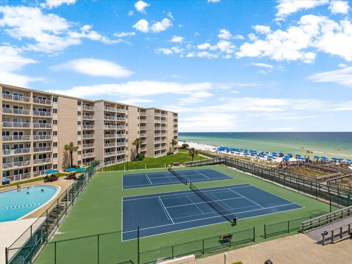Holiday home Surf And Racquet Unit 405 *