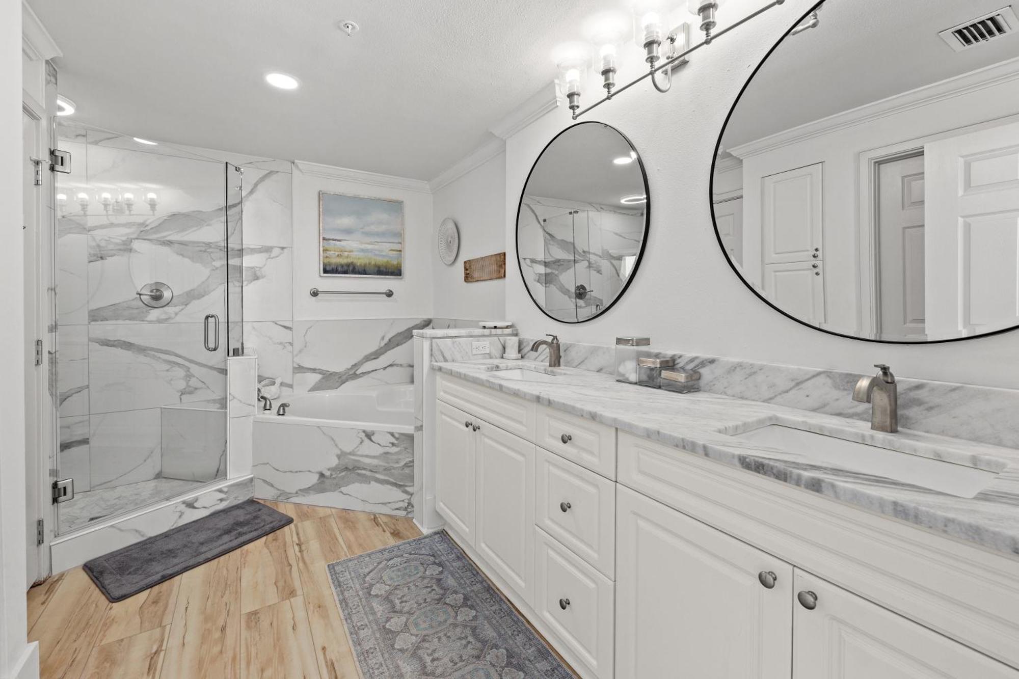 Elegant 4bd 4ba With Stunning Ocean Views And Direct & Pool Access Holiday home Destin