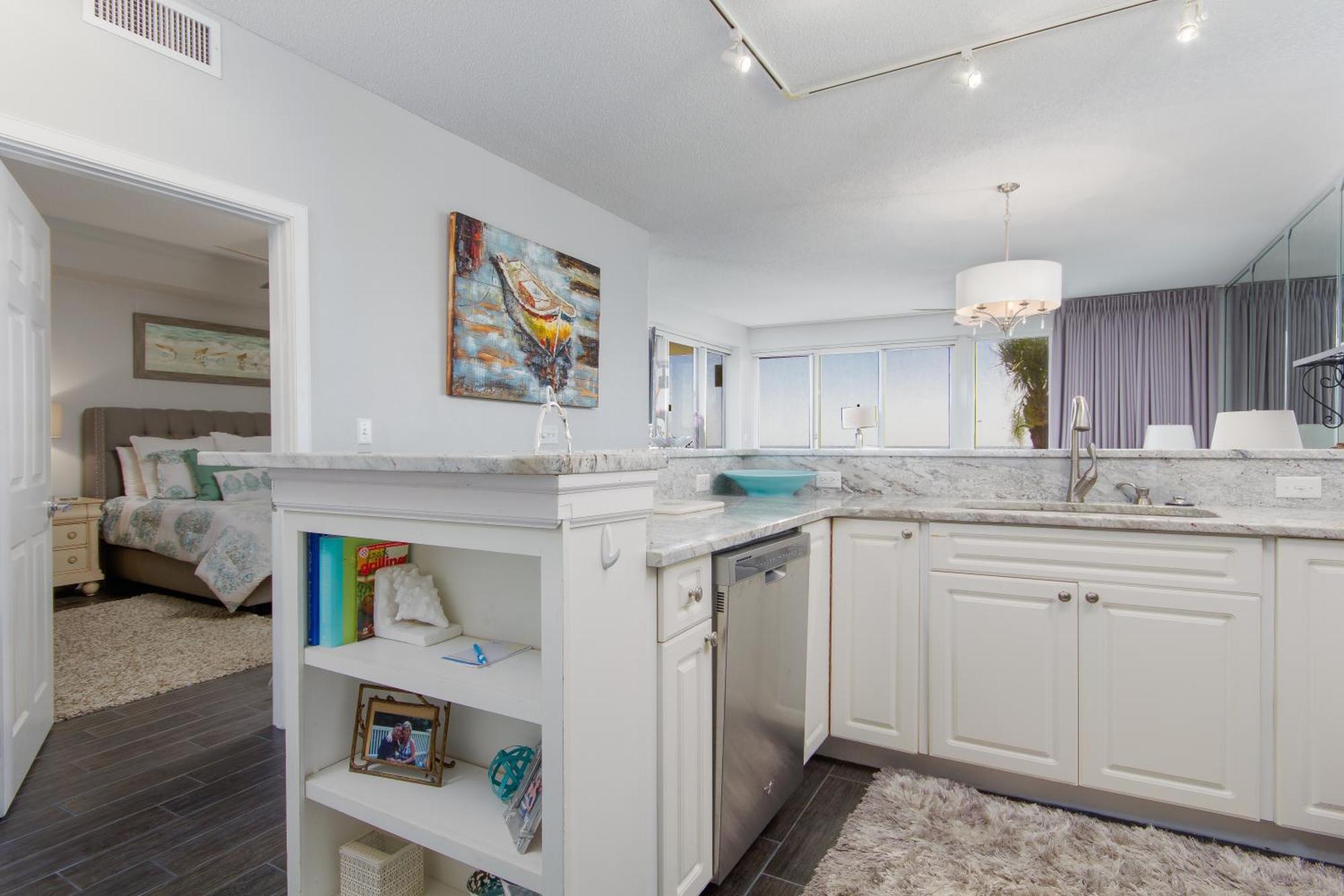 Holiday home Crescent At Miramar-gulf Front Luxury Condo-free Chairs! Destin