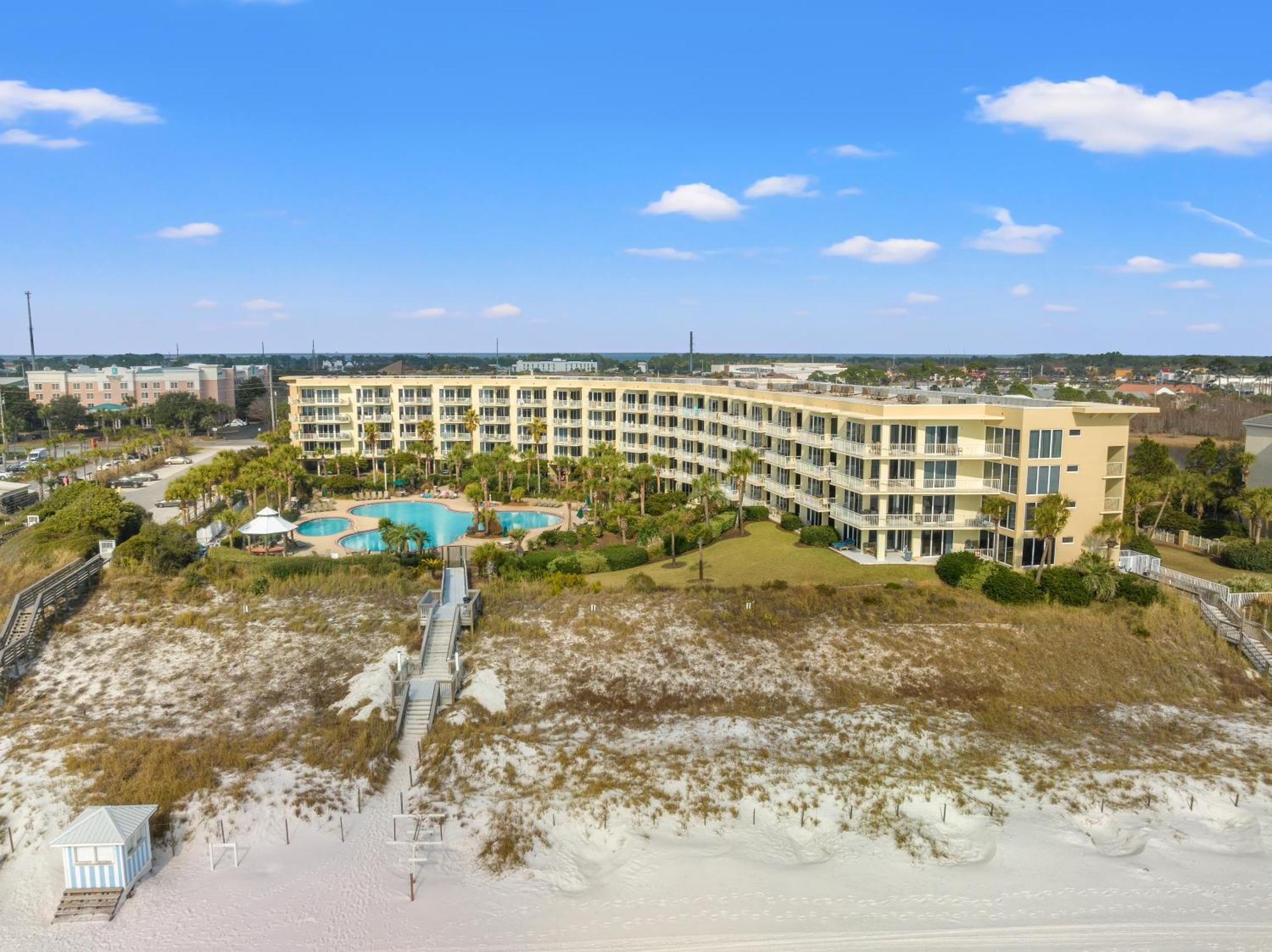 Elegant 4bd 4ba With Stunning Ocean Views And Direct & Pool Access Holiday home Destin