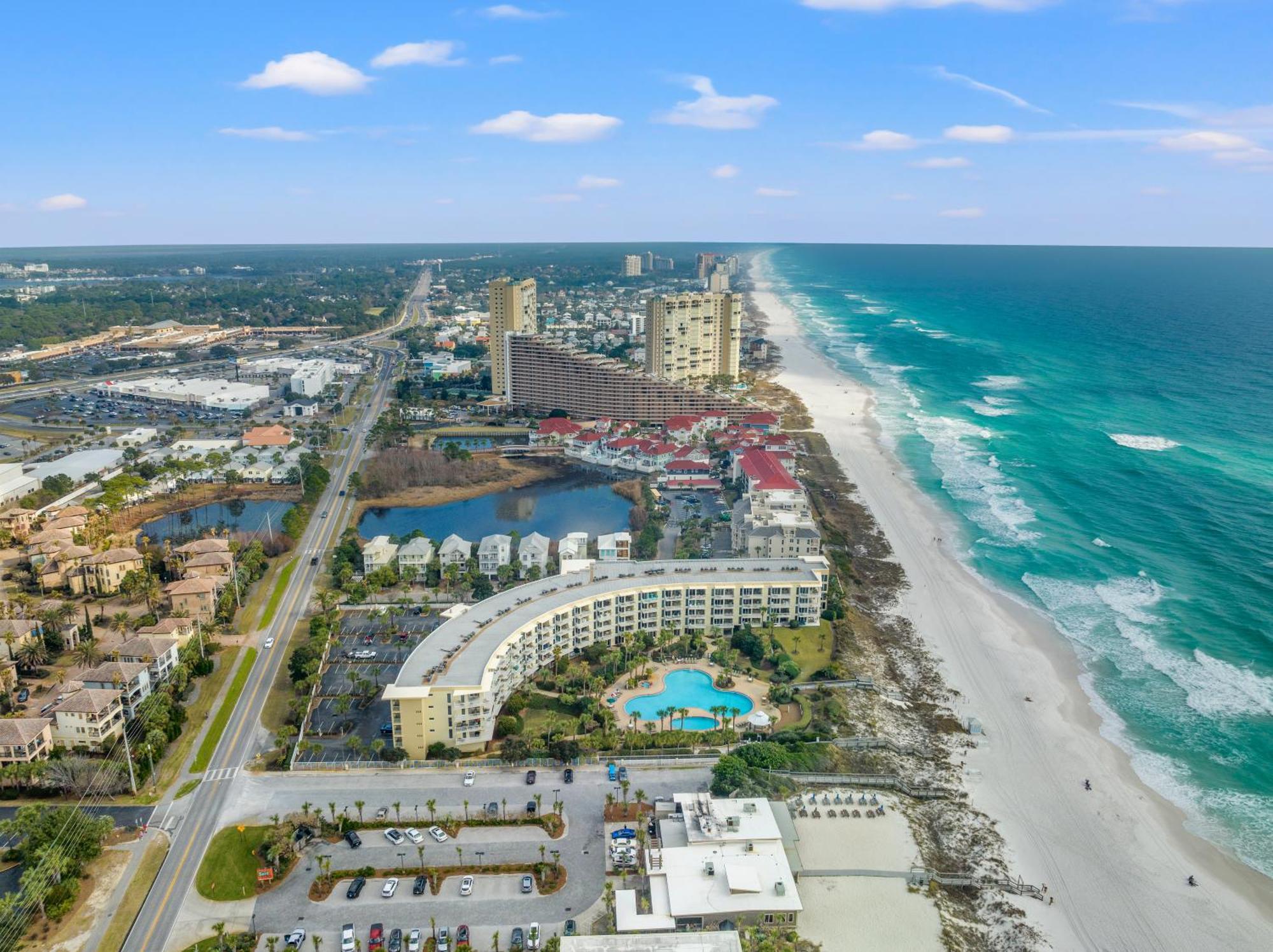 Fun In The Sun! Crescent At Miramar - Gulf Front+beach Chairs * Destin