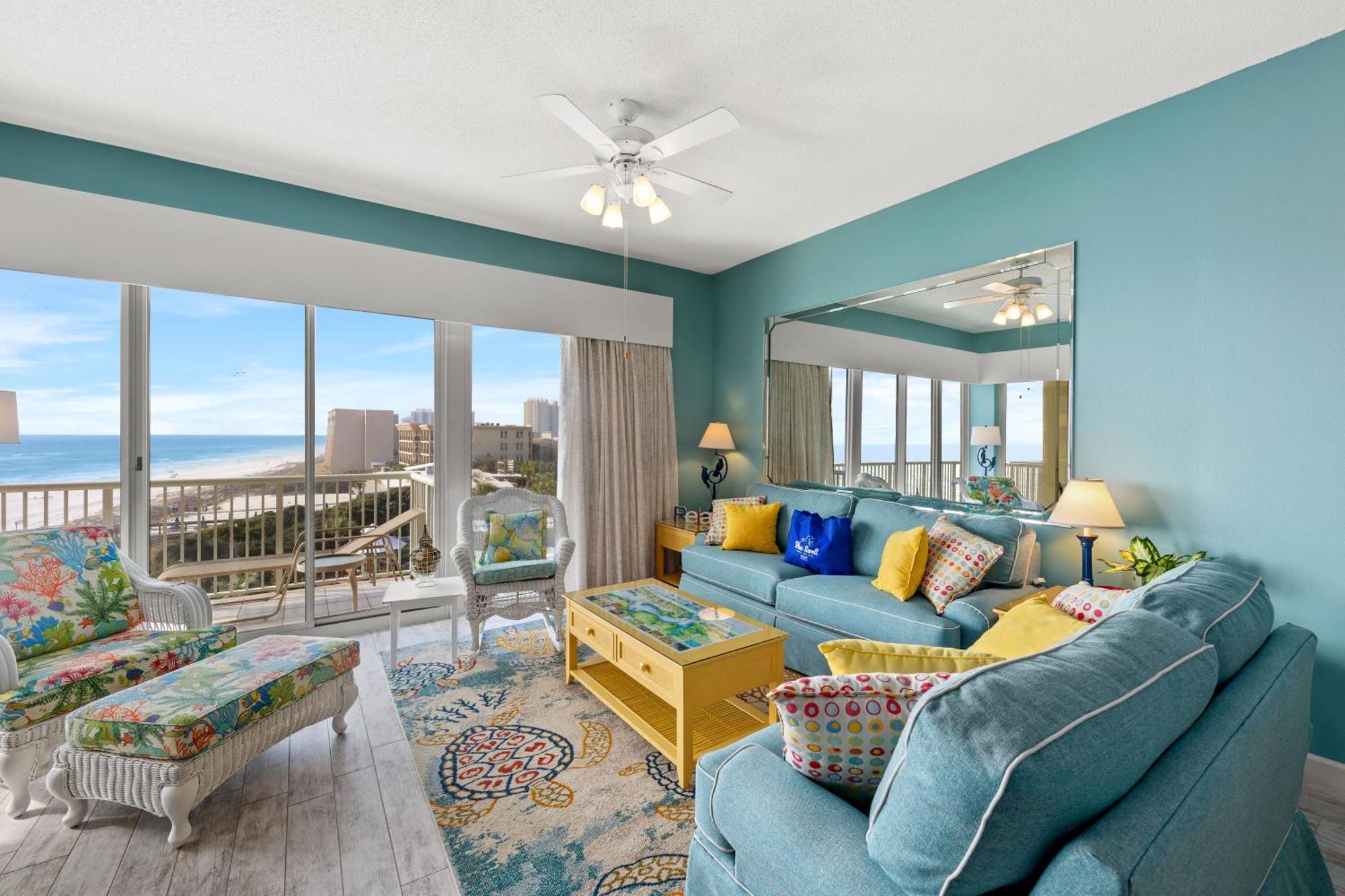 Beachfront Luxury 2bd 2ba With Balcony! Sleeps 6! *