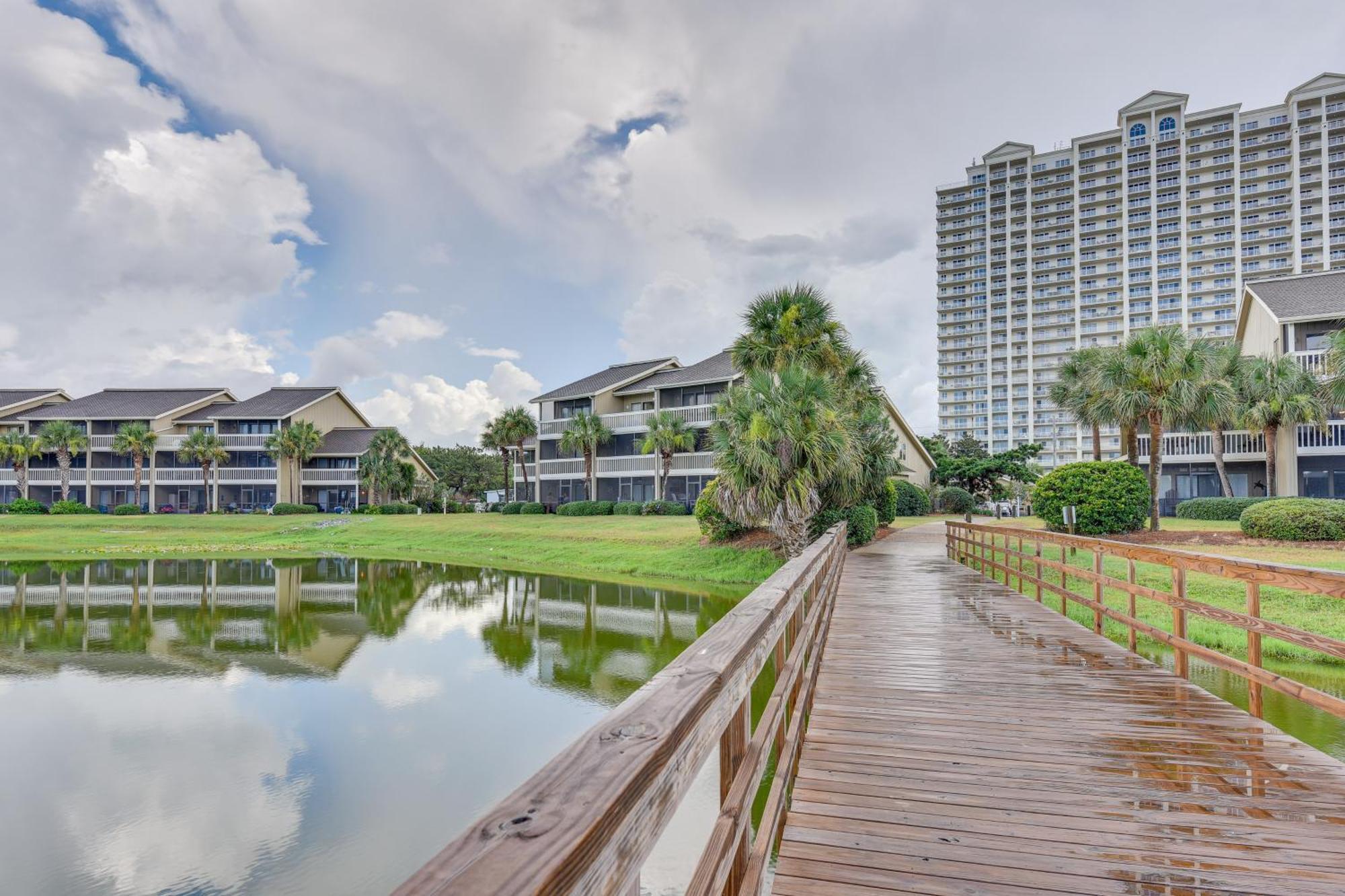 Apartment Chic Miramar With Pool Access! Destin