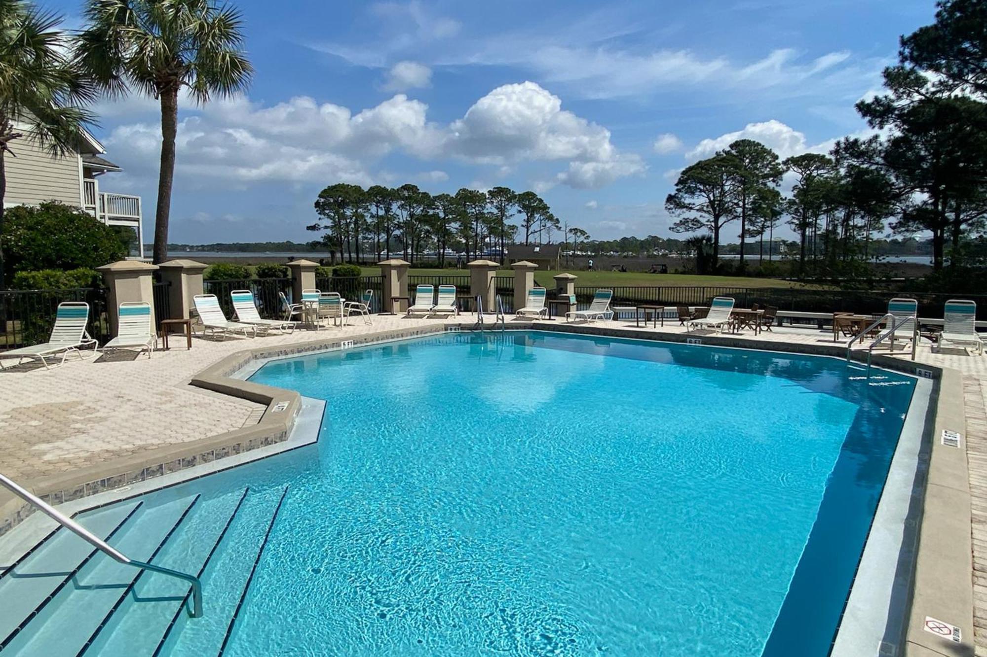 Waterfront Haven Retreat Holiday home