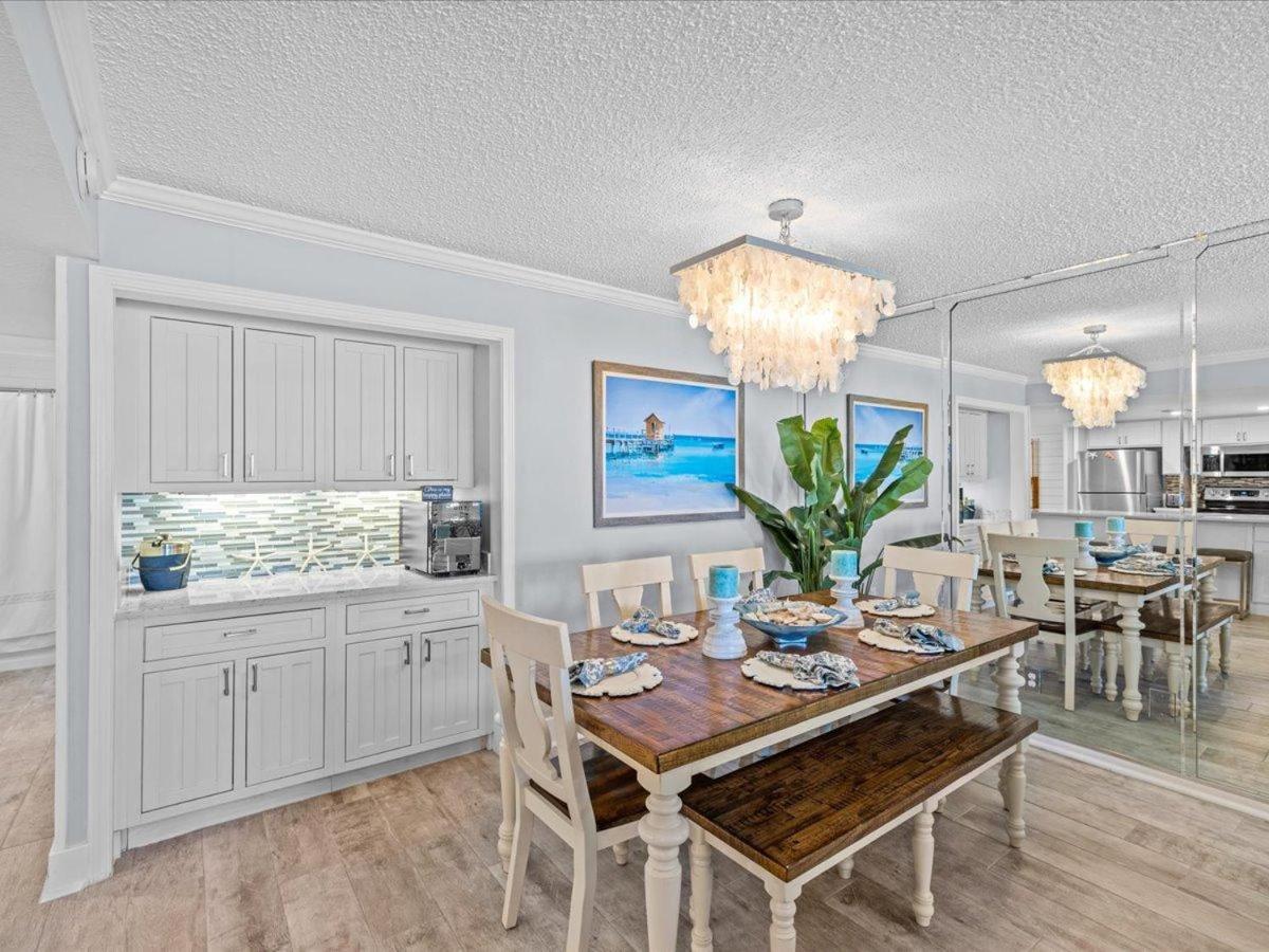 Surf And Racquet Unit 518 Destin