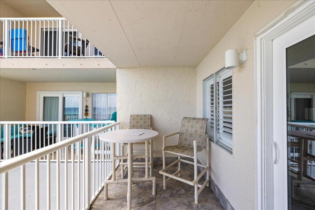 Holiday home Surf And Racquet Unit 313