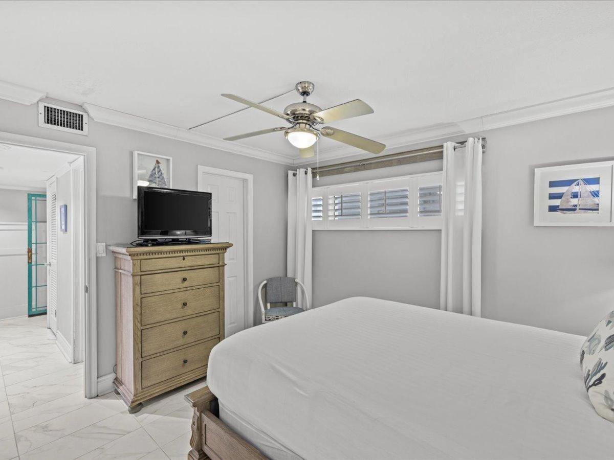 Holiday home Surf And Racquet Unit 302