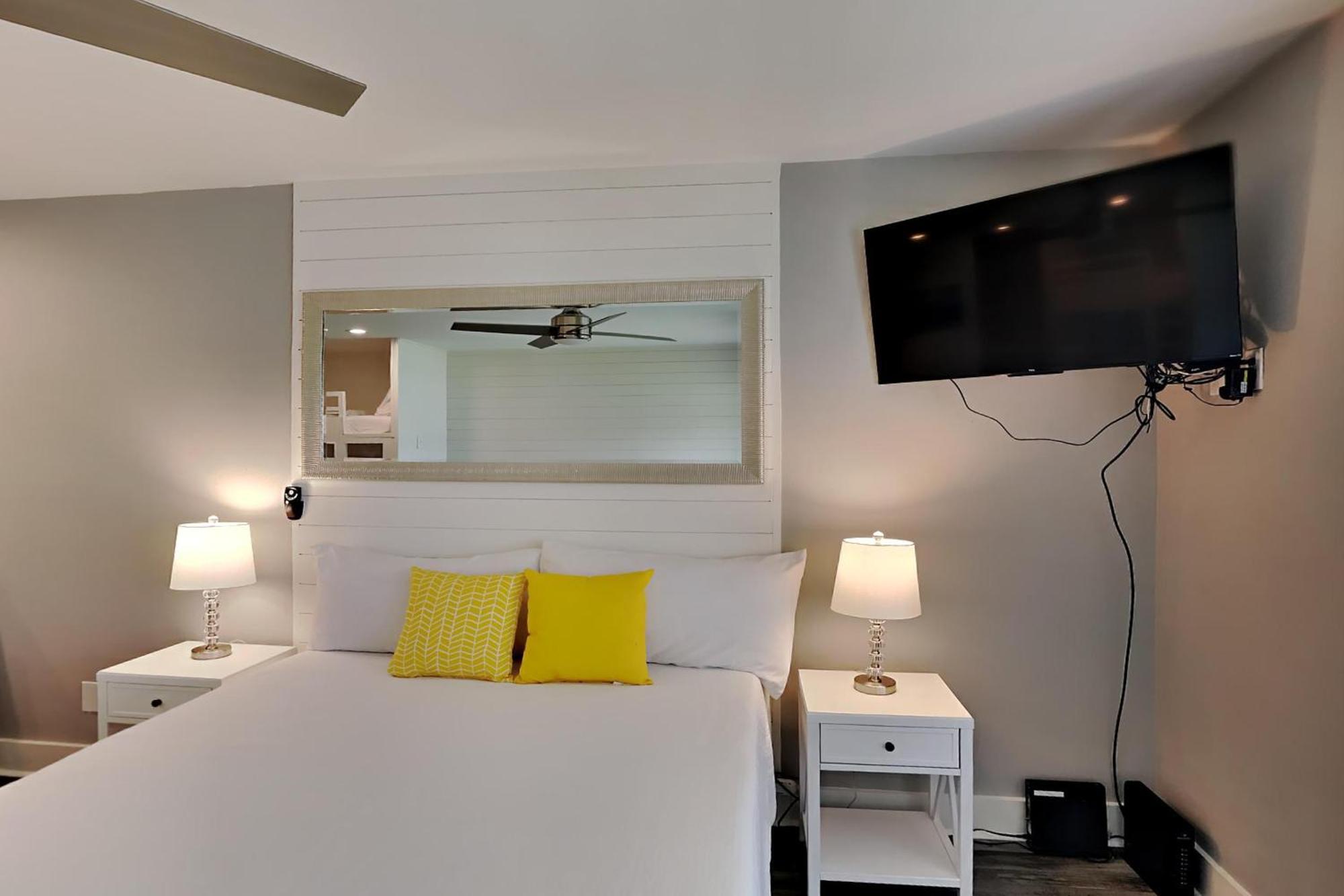 Sandpiper Cove 8242 Destin