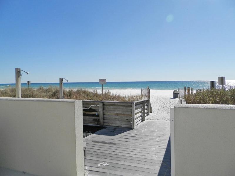 Awesome In Miramar With Outdoor Swimming Pool And 2 Bedrooms *