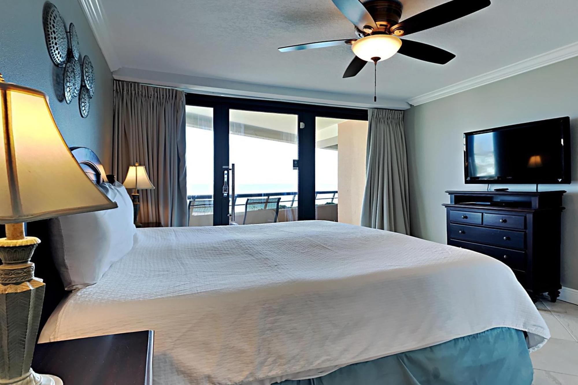 Awesome In Miramar With Outdoor Swimming Pool And 2 Bedrooms *