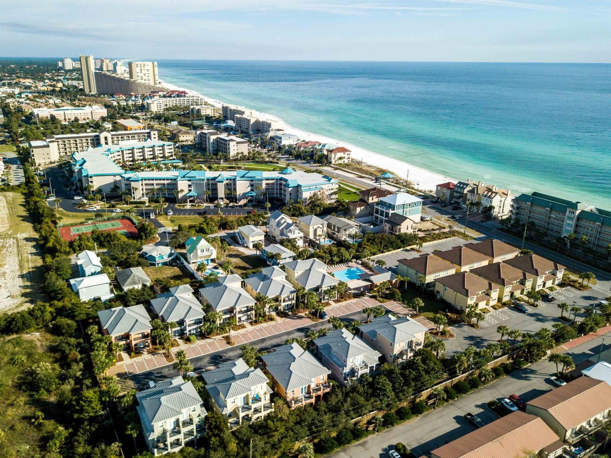 Miramar #103 Holiday home Destin