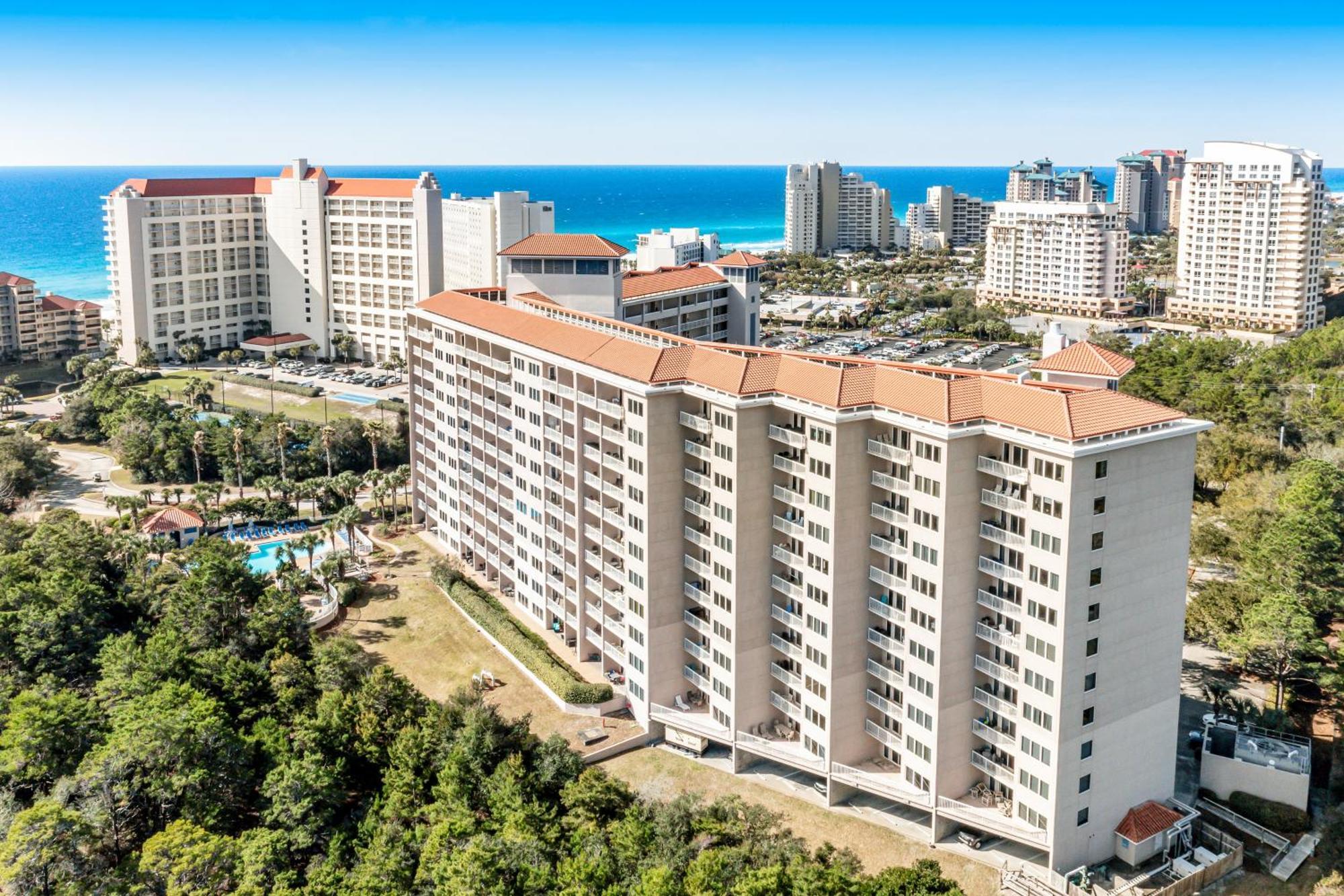 Apartment Tops'l Summit 208 Combo Destin