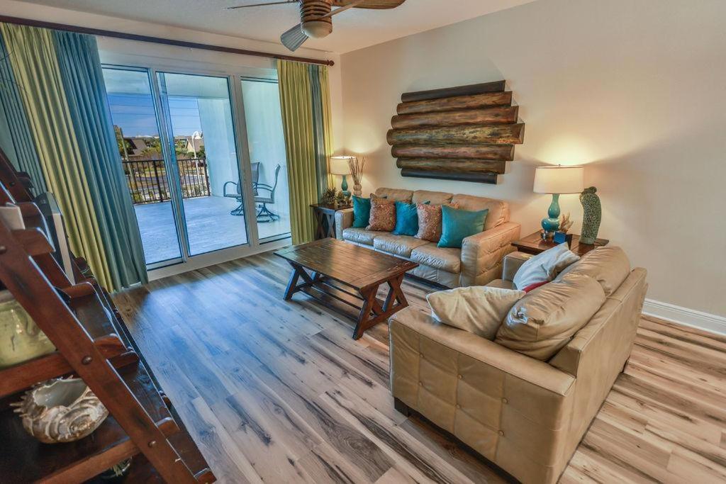 Ariel Dunes Ii 0203 Destin