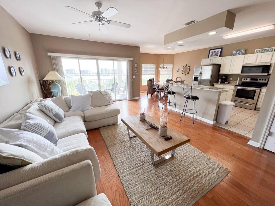 Harbor Getaway * Destin