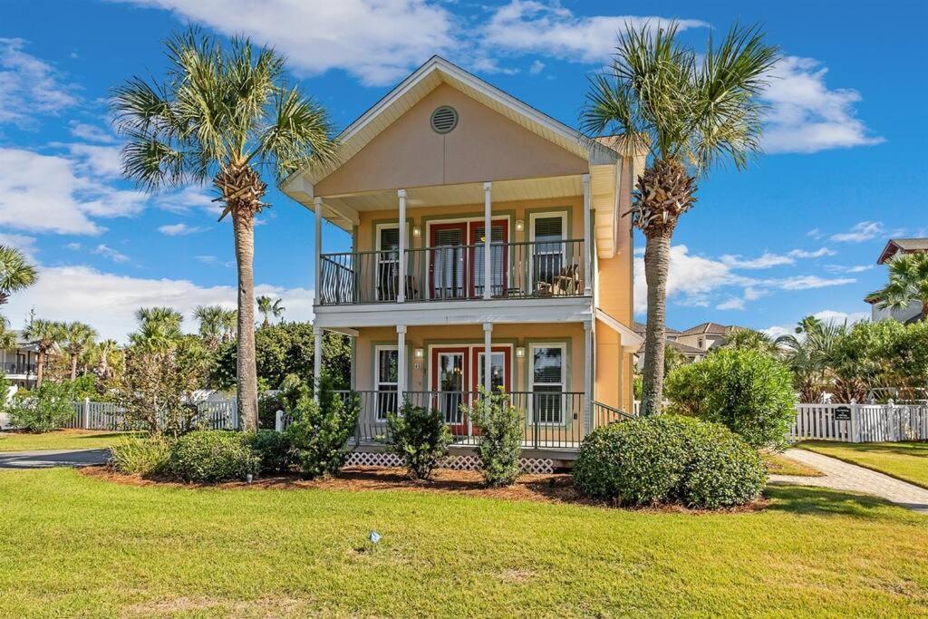 Holiday home 4 Bedroom - 3 Ba Private Pool Putting Destin